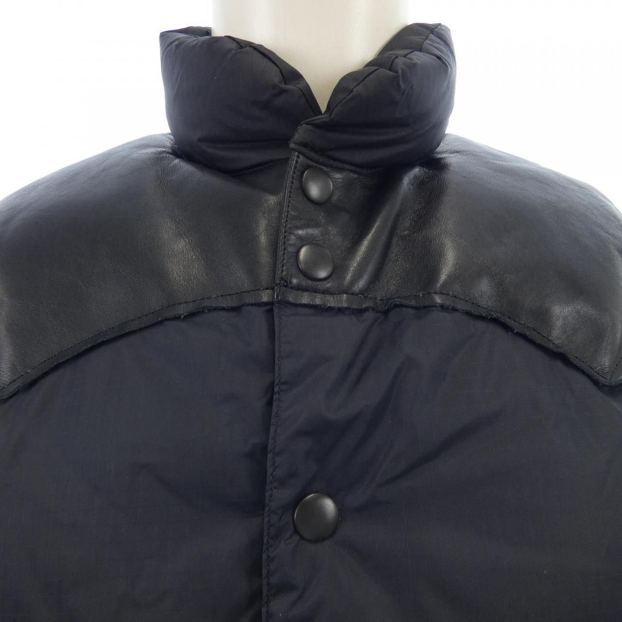 Other Other Rocky Mountain BRIEFING Down Vest Textile Outerwear DUTY FREE for USA Size ONE SIZE - 5 Thumbnail
