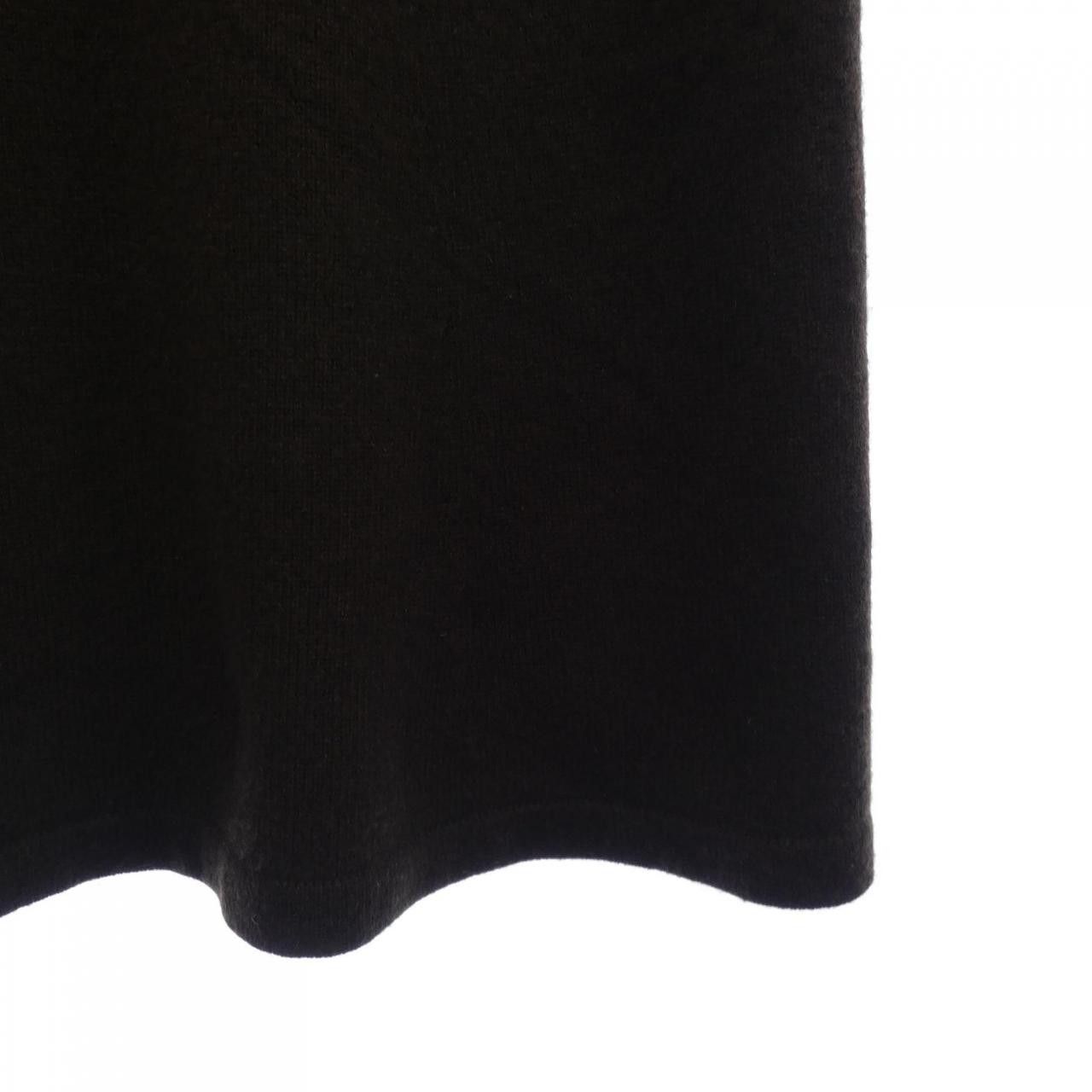 Chanel Chanel Chanel Cashmere Skirt Textile Skirts P16069V00791 00A DUTY FREE for USA Size ONE SIZE - 6 Thumbnail