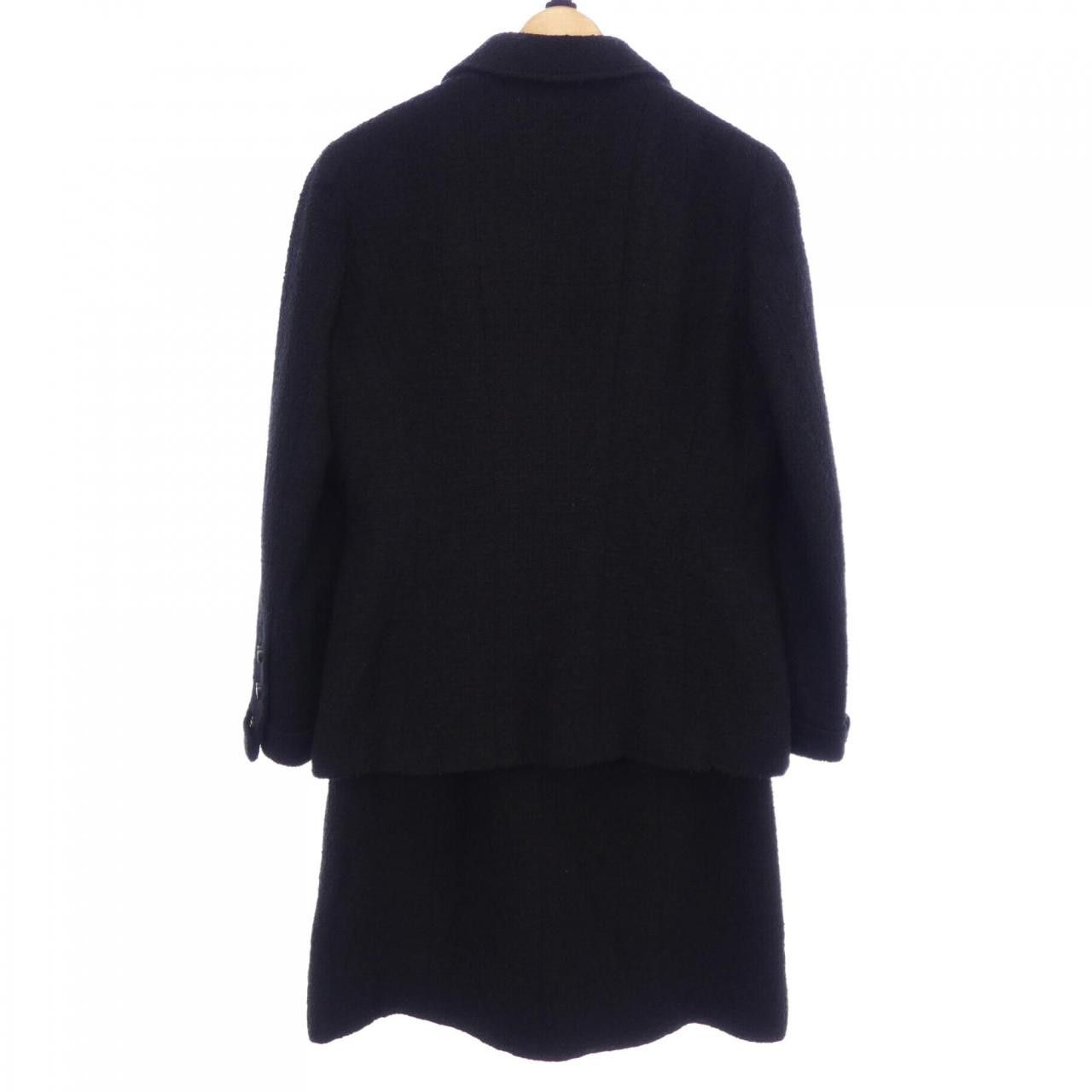 Chanel Chanel Chanel Vintage Suit Textile Suits P08103V04999 96A DUTY FREE for USA Size ONE SIZE - 2 Thumbnail