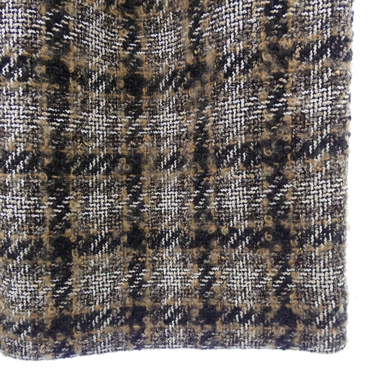 Chanel Chanel Chanel Skirt Textile Skirts P26825V17011 05A DUTY FREE for USA Size ONE SIZE - 6 Thumbnail