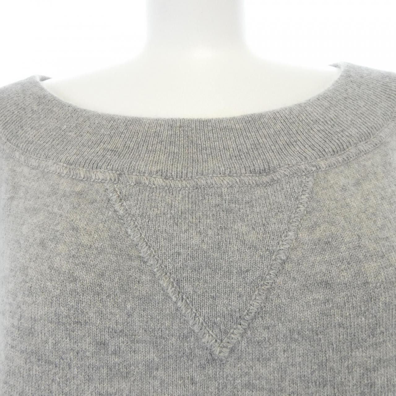 Chanel Chanel Chanel P48050K06134 Cashmere Knitwear Textile Tops P48050K06134 DUTY FREE for USA Size ONE SIZE - 5 Thumbnail