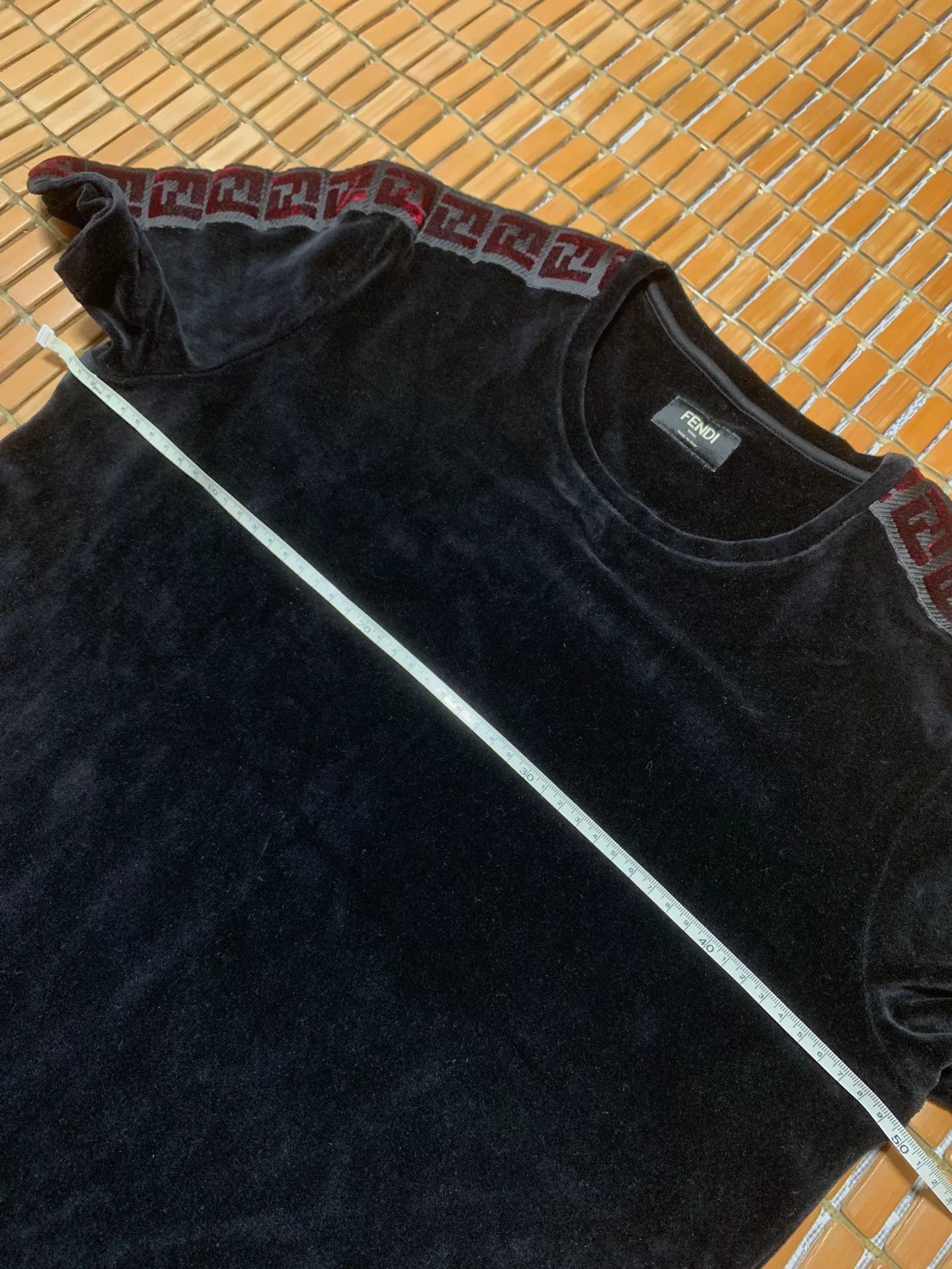 Fendi Fendi 2021 Limited Velvet Short Sleeve Size US S / EU 44-46 / 1 - 5 Thumbnail