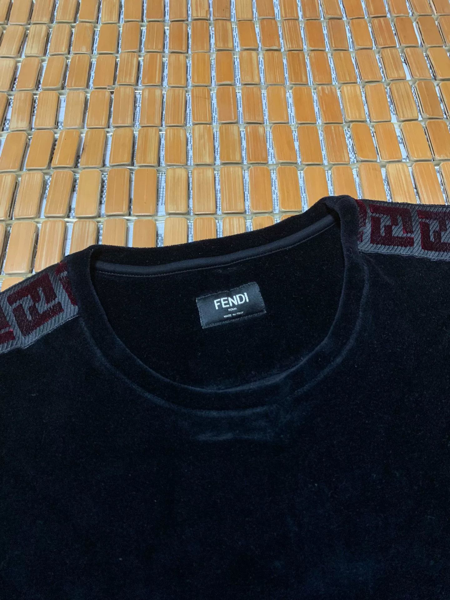 Fendi Fendi 2021 Limited Velvet Short Sleeve Size US S / EU 44-46 / 1 - 2 Thumbnail