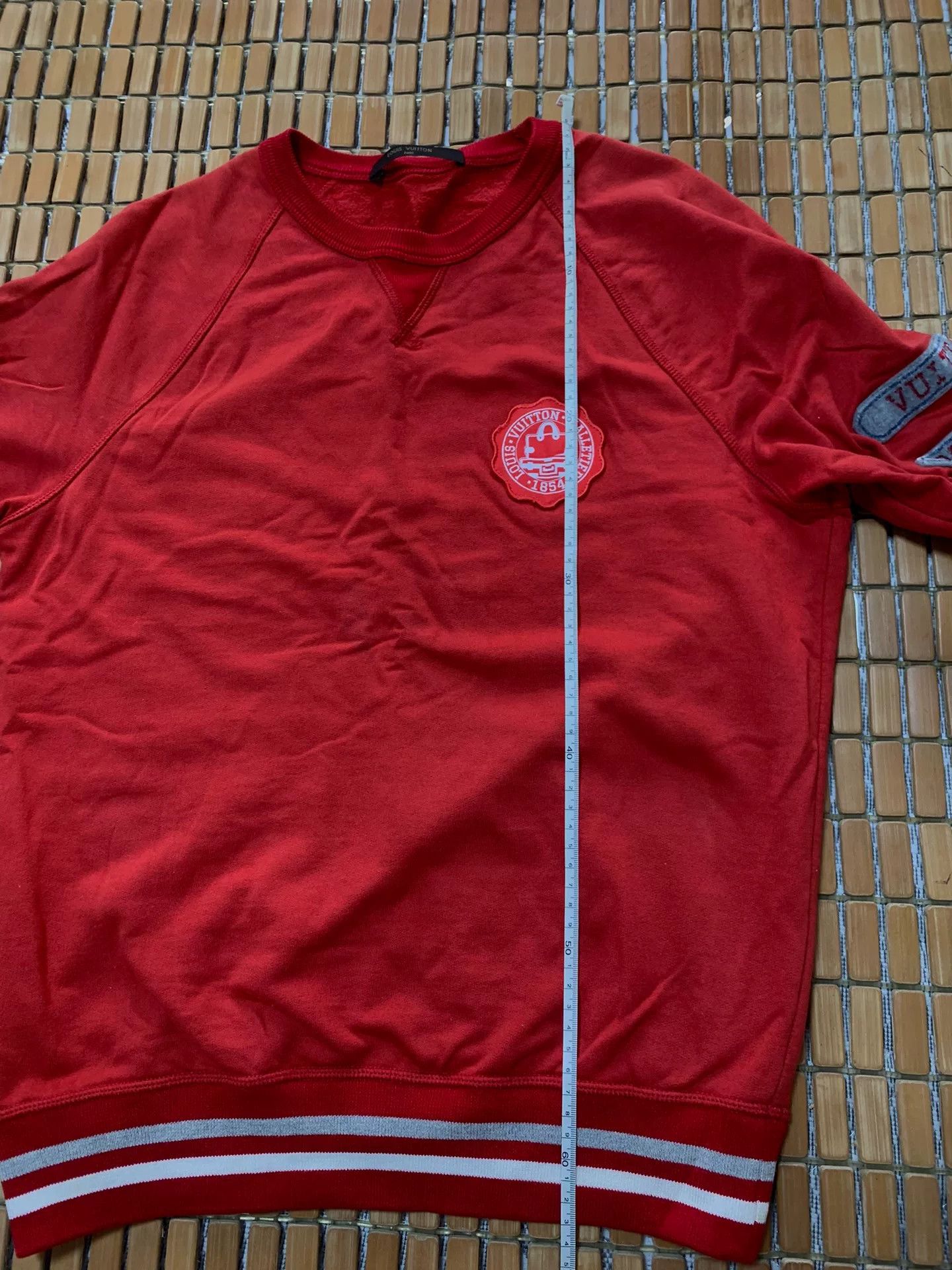 Louis Vuitton Louis Vuitton Red Pullover Sweatshirt Size US S / EU 44-46 / 1 - 7 Thumbnail