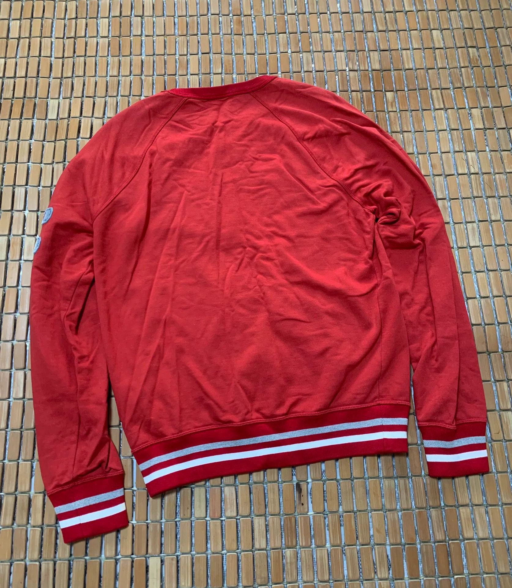 Louis Vuitton Louis Vuitton Red Pullover Sweatshirt Size US S / EU 44-46 / 1 - 2 Thumbnail