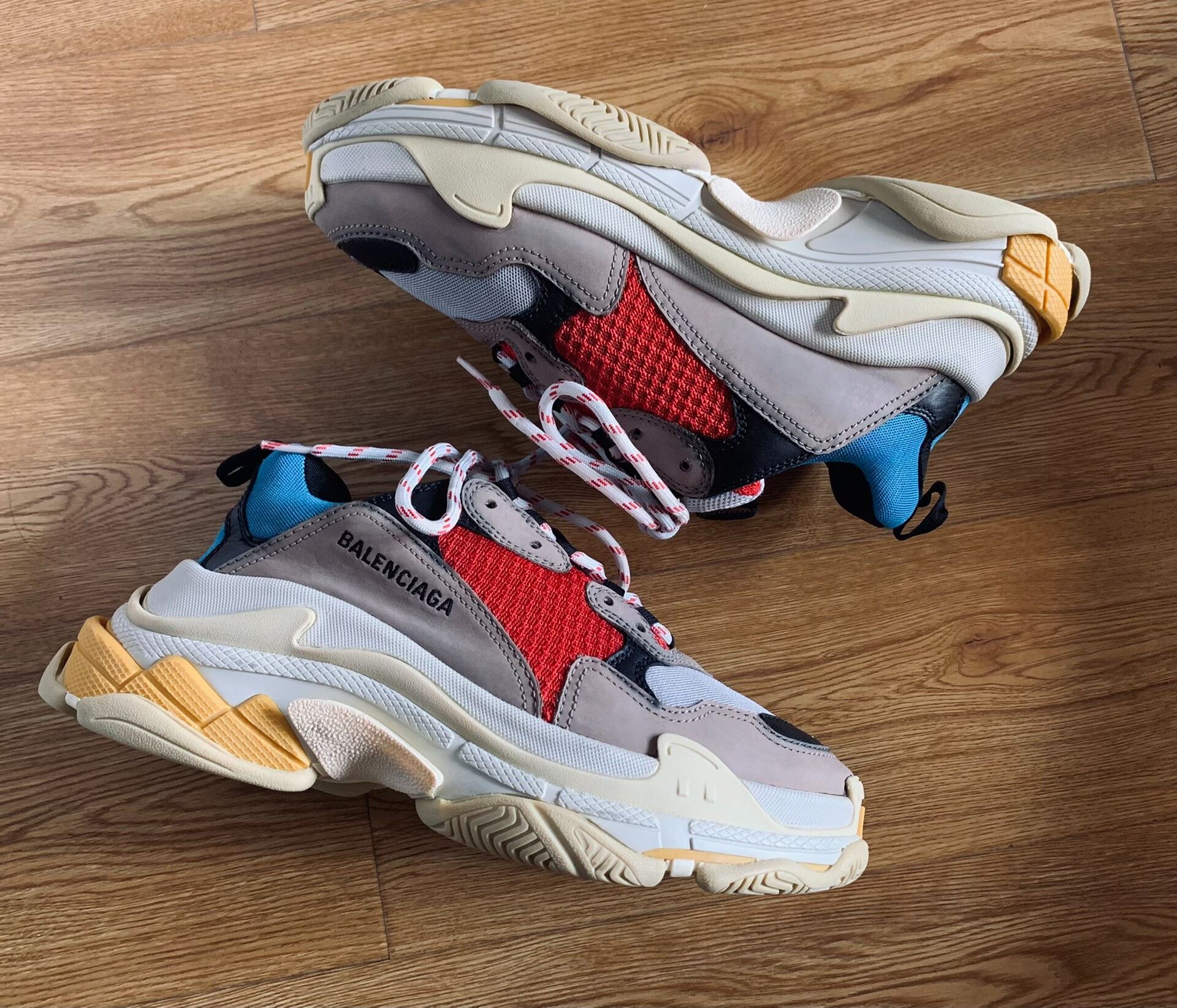 Balenciaga Balenciaga Triple S Sneakers Size US 8 / EU 41 - 3 Thumbnail