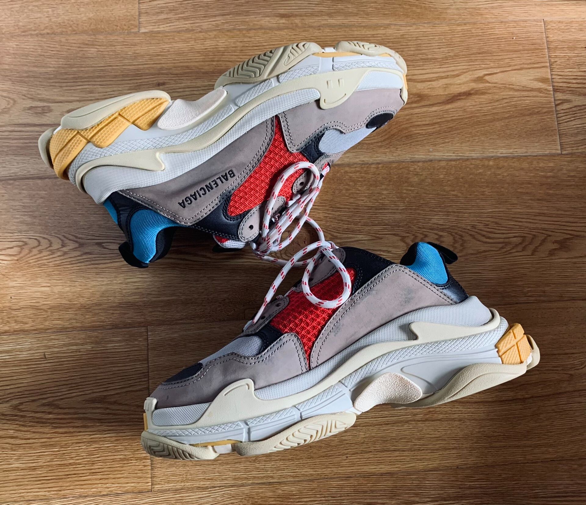 Balenciaga Balenciaga Triple S Sneakers Size US 8 / EU 41 - 4 Thumbnail