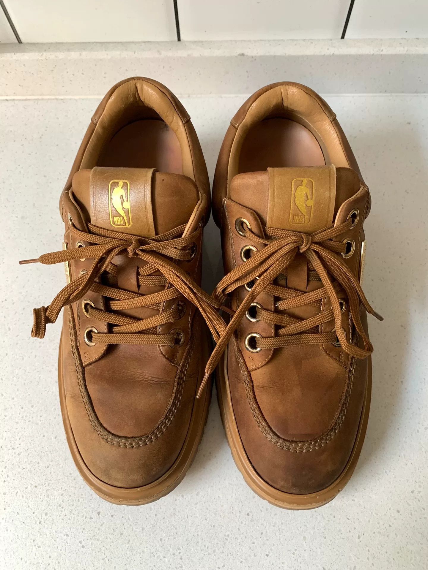 Louis Vuitton NBA x Louis Vuitton Abbesses Leather Sneakers Size US 6.5 / EU 39-40 - 2 Thumbnail