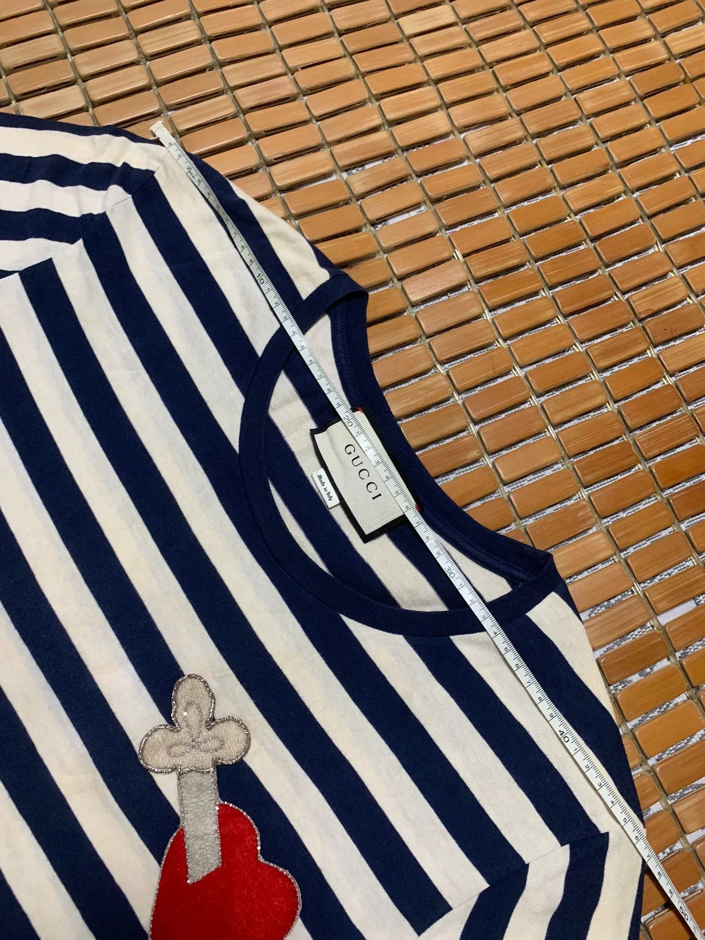 Gucci Gucci Striped Heart Embroidered Tee Size S / US 4 / IT 40 - 6 Thumbnail