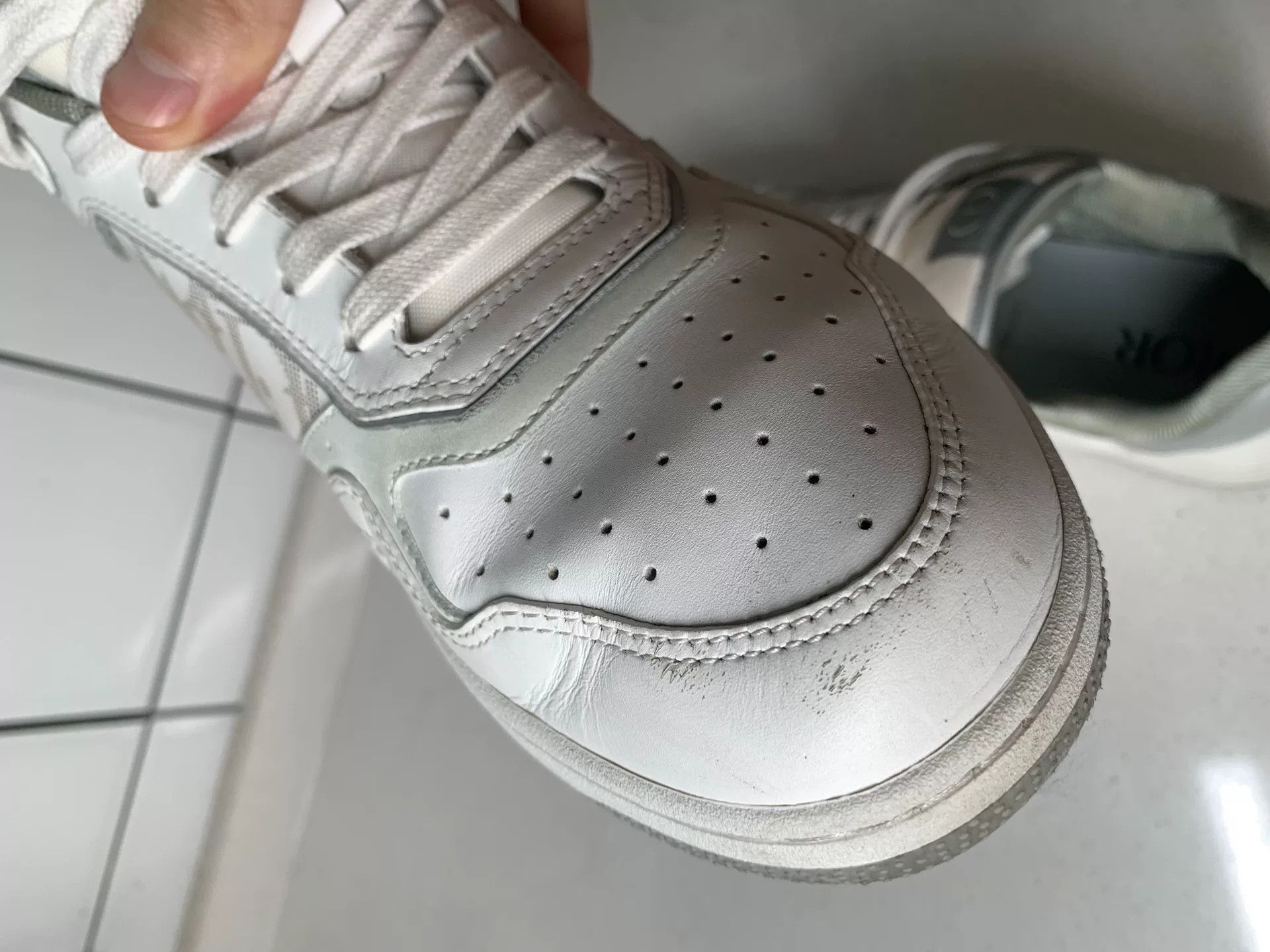 Dior Dior B27 Gray White Low-Top Sneakers Size US 10 / EU 43 - 9 Thumbnail
