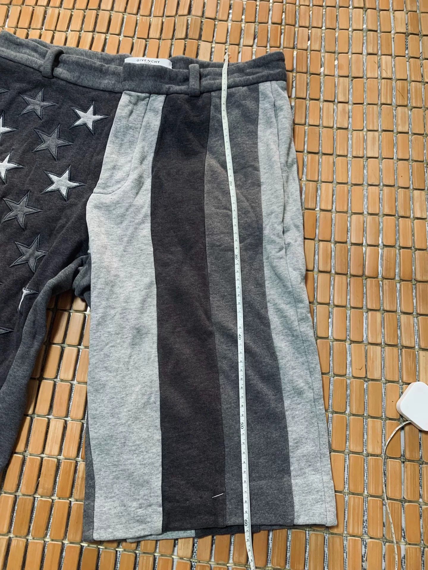Givenchy Givenchy Embroidered Star Athletic Shorts Size US 30 / EU 46 - 7 Thumbnail