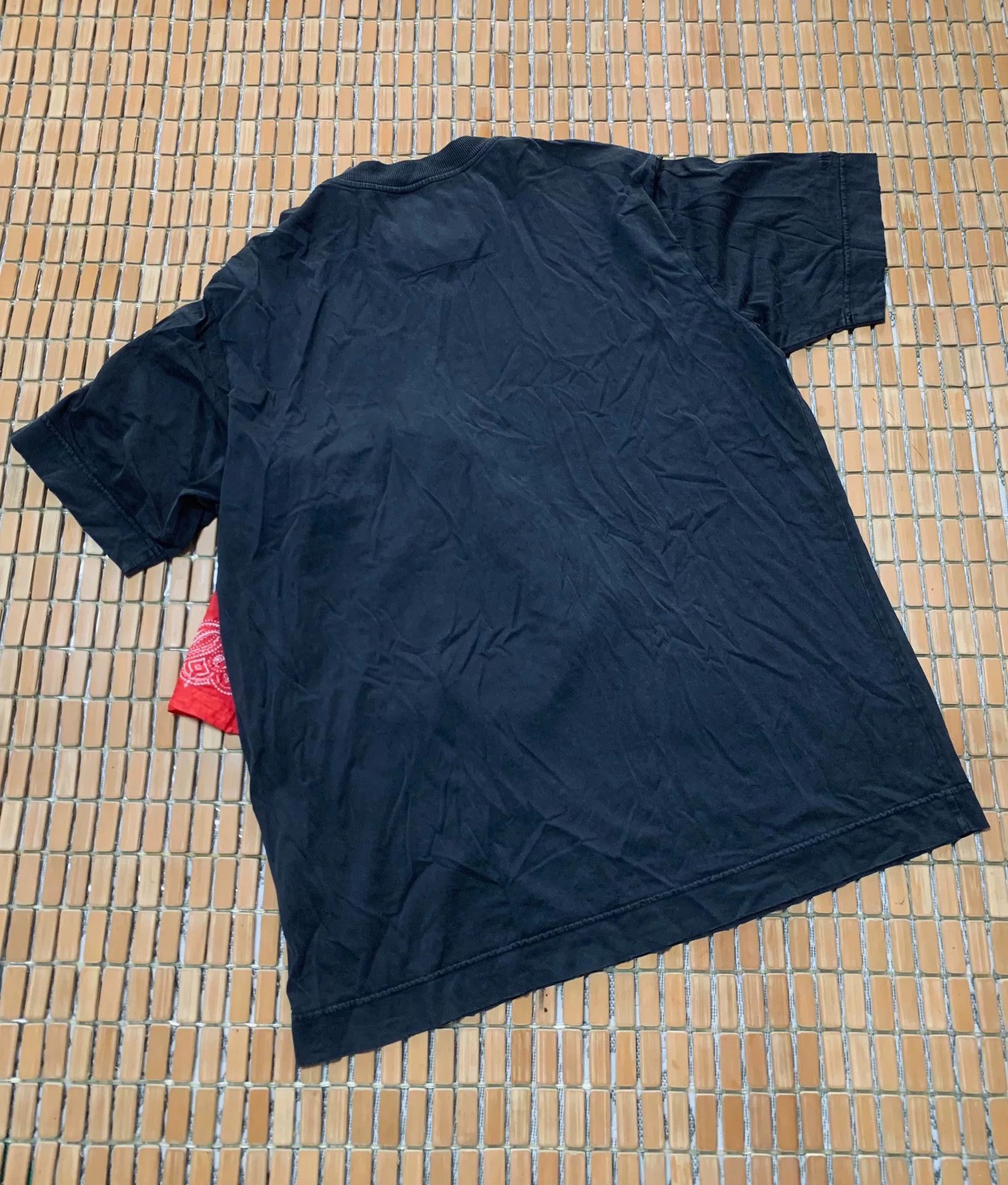 Givenchy Givenchy Bandana Patch Distressed Short Sleeve Size US S / EU 44-46 / 1 - 2 Thumbnail