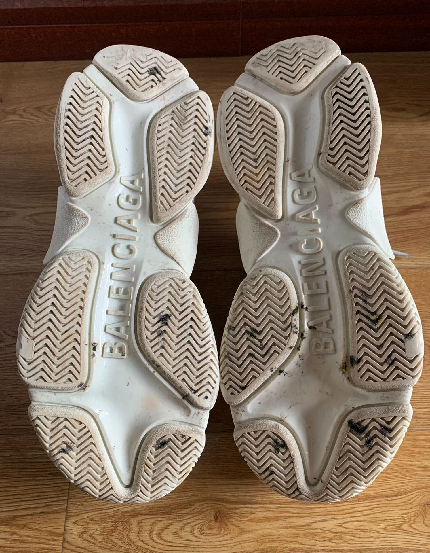 Balenciaga Balenciaga Triple S Silver White Size US 10 / EU 43 - 5 Thumbnail