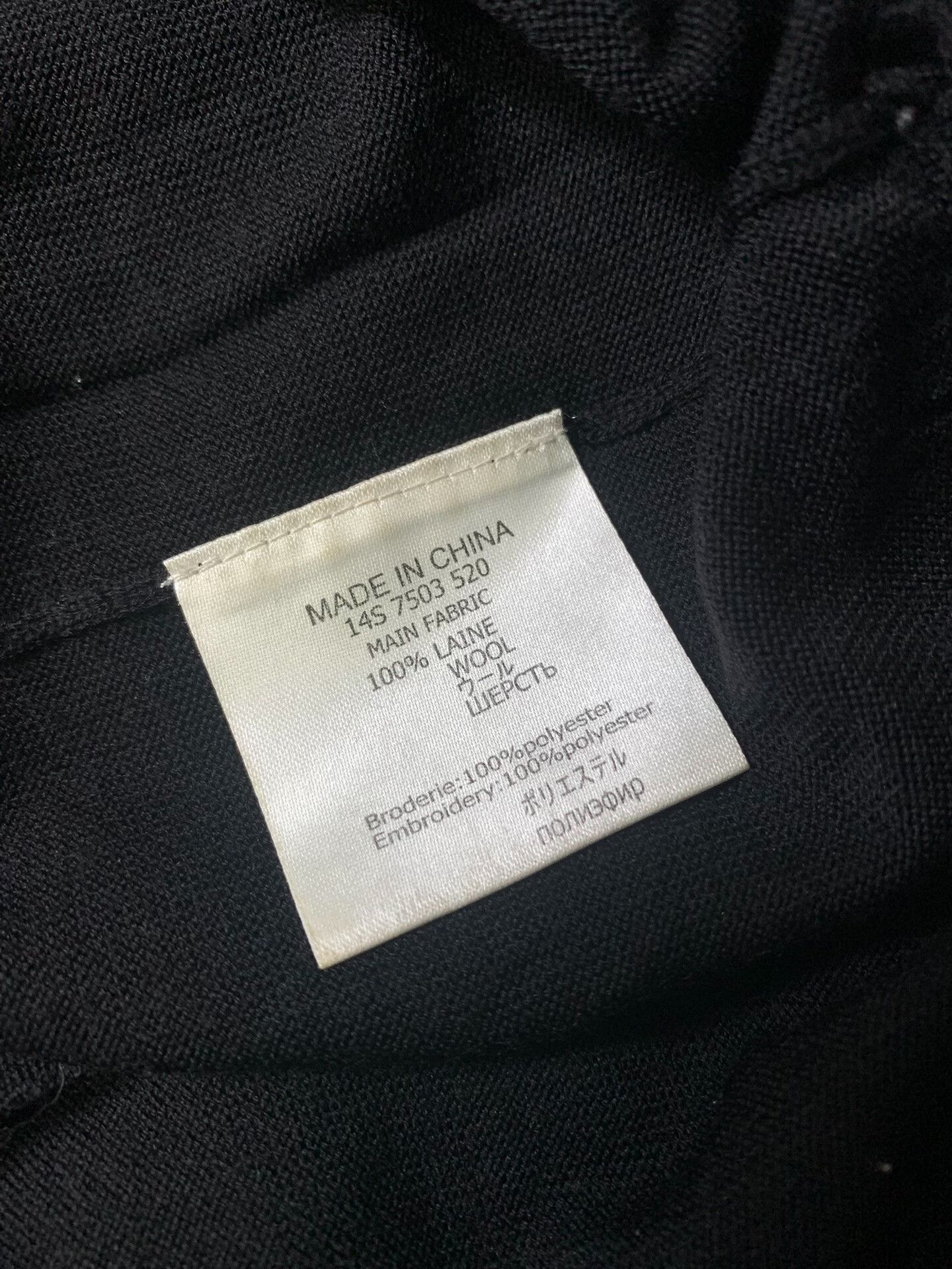 Givenchy Givenchy Wool Round Neck Dog Head Sweater Size US M / EU 48-50 / 2 - 5 Thumbnail