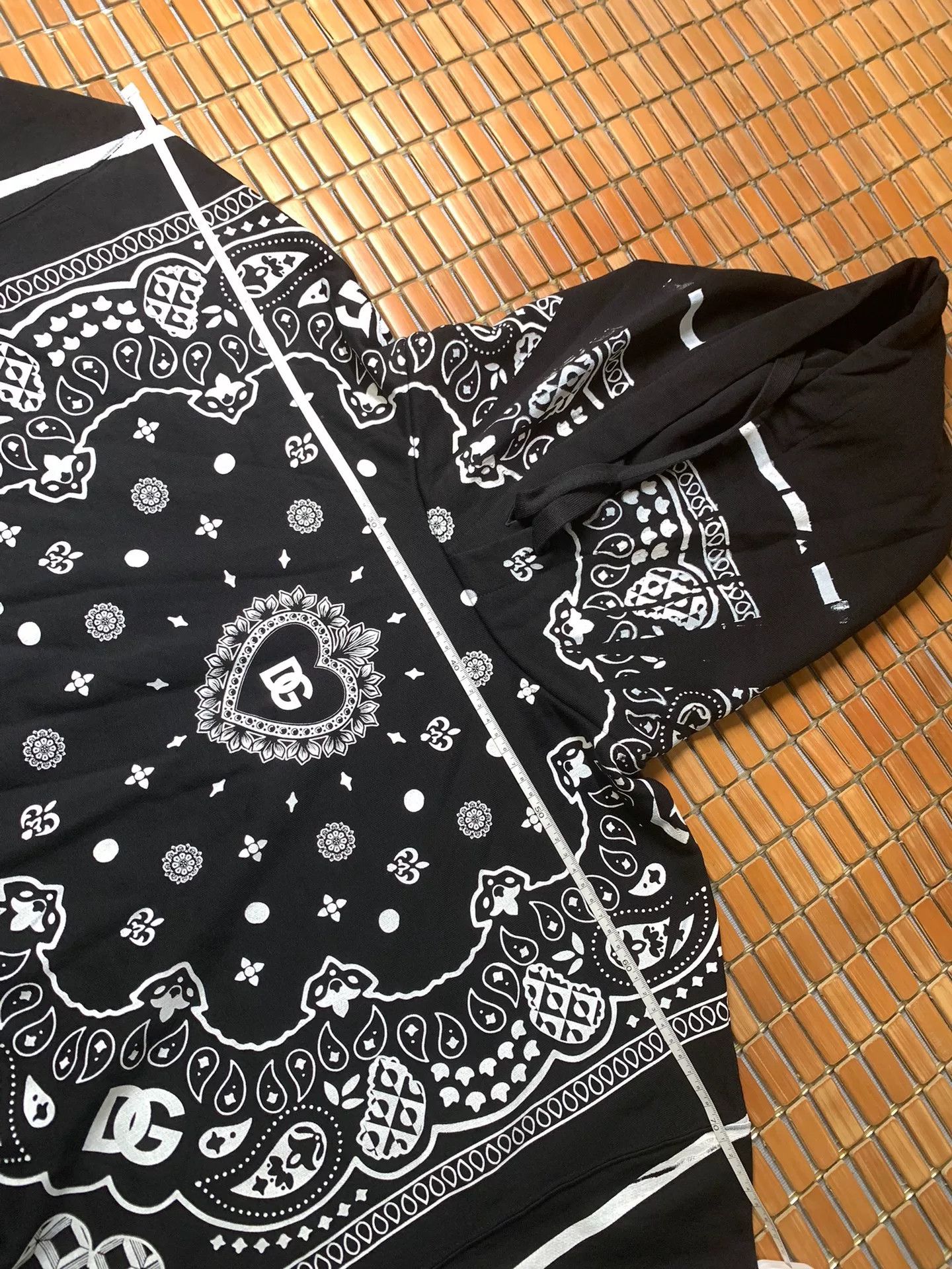 Dolce & Gabbana Dolce & Gabbana Sacred Heart Bandana Hoodie Size US XL / EU 56 / 4 - 6 Thumbnail