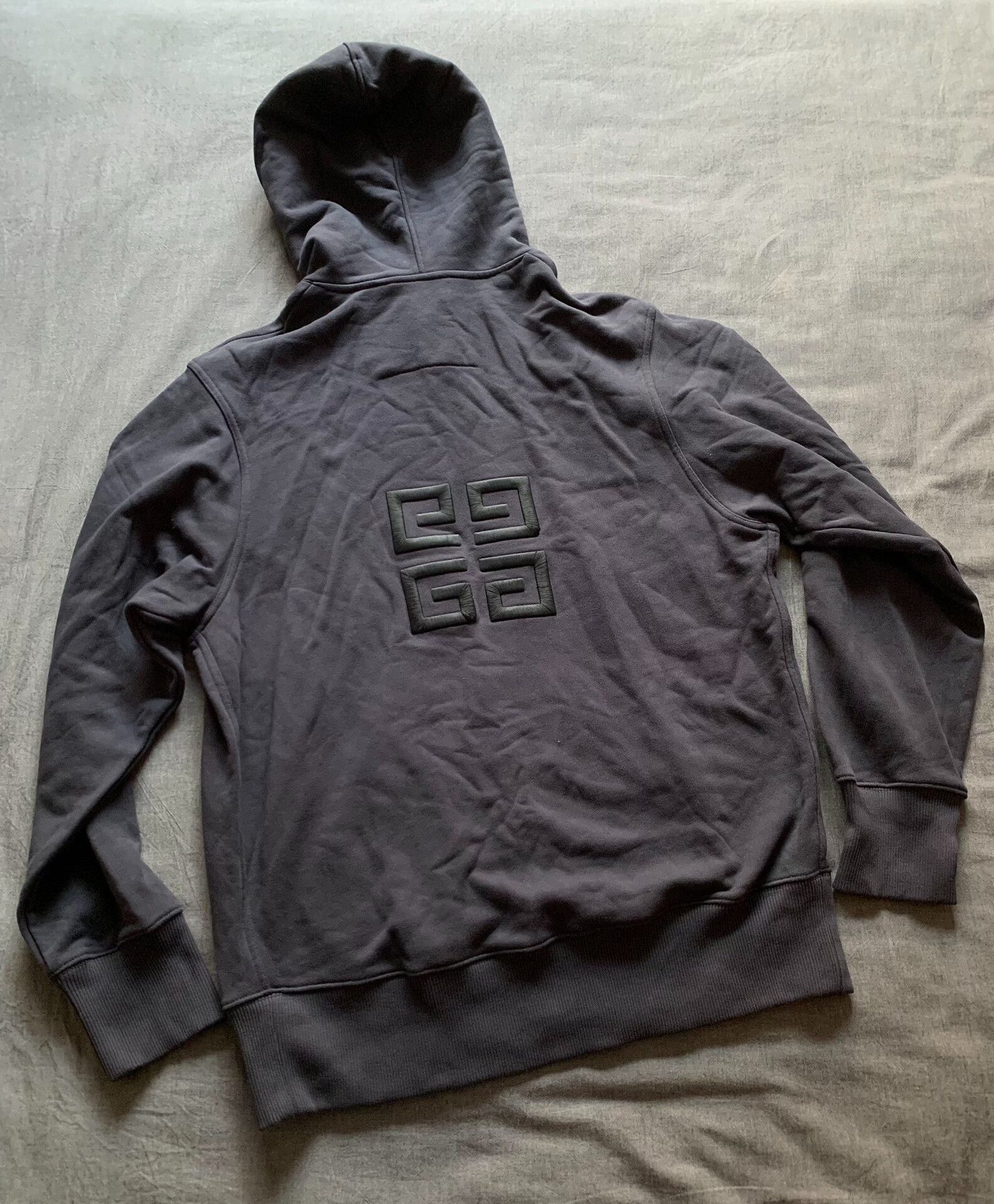 Givenchy Givenchy Embroidered Heavyweight Sweatshirt Size US XL / EU 56 / 4 - 2 Thumbnail