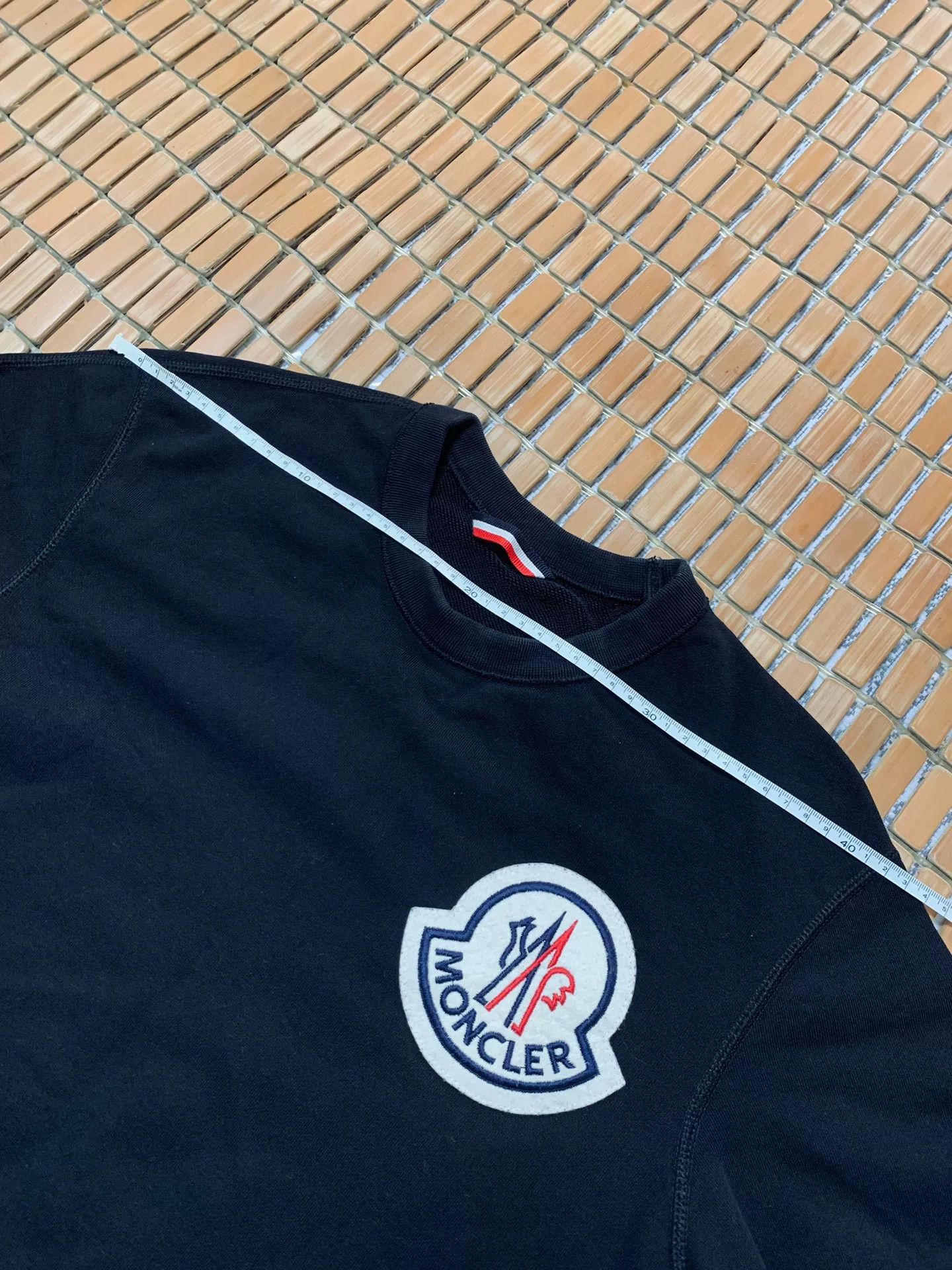 Moncler Moncler Large Logo Sweatshirt Size US S / EU 44-46 / 1 - 7 Thumbnail