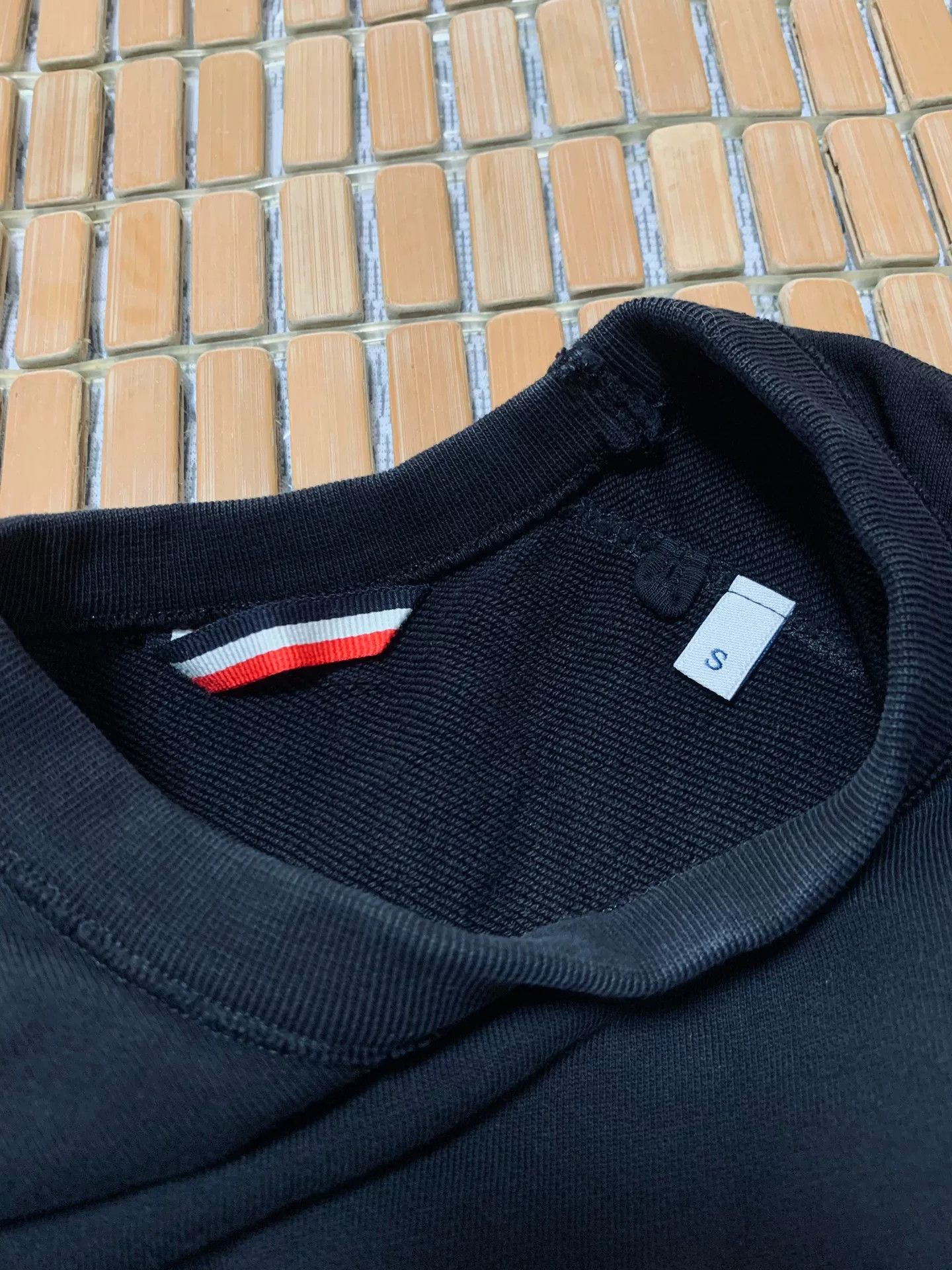 Moncler Moncler Large Logo Sweatshirt Size US S / EU 44-46 / 1 - 4 Thumbnail