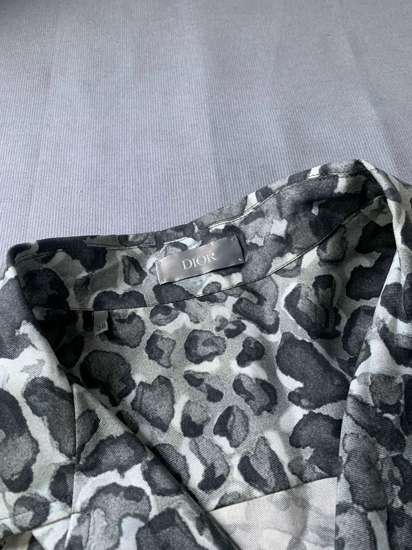 Dior Dior Leopard Print Silk Shirt Size S / US 4 / IT 40 - 3 Thumbnail