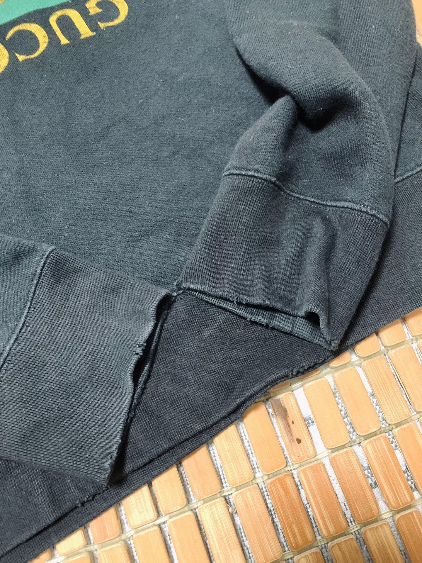Gucci Gucci Black Distressed Logo Print Hoodie Size US M / EU 48-50 / 2 - 4 Thumbnail