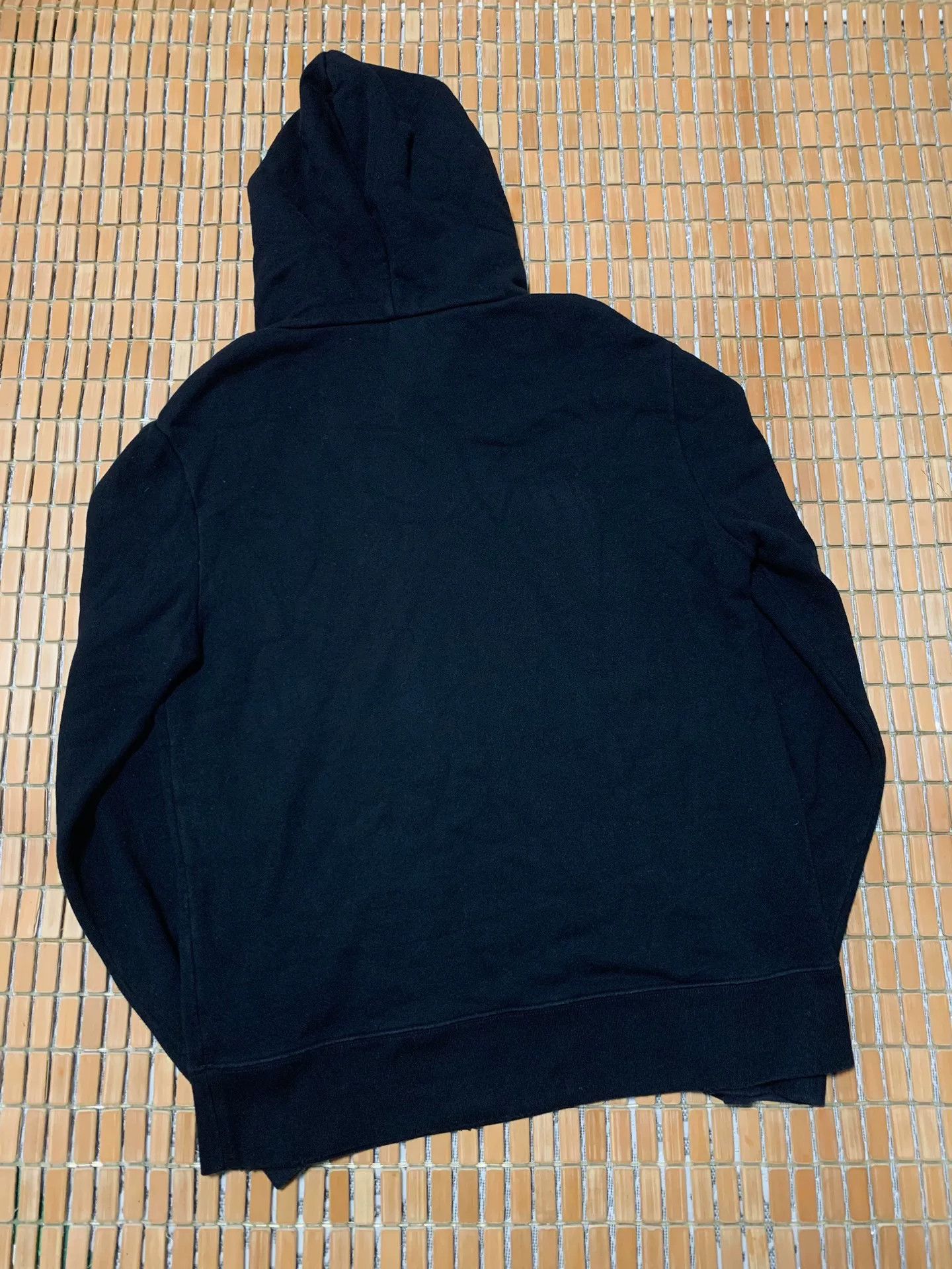Gucci Gucci Black Distressed Logo Print Hoodie Size US M / EU 48-50 / 2 - 2 Thumbnail