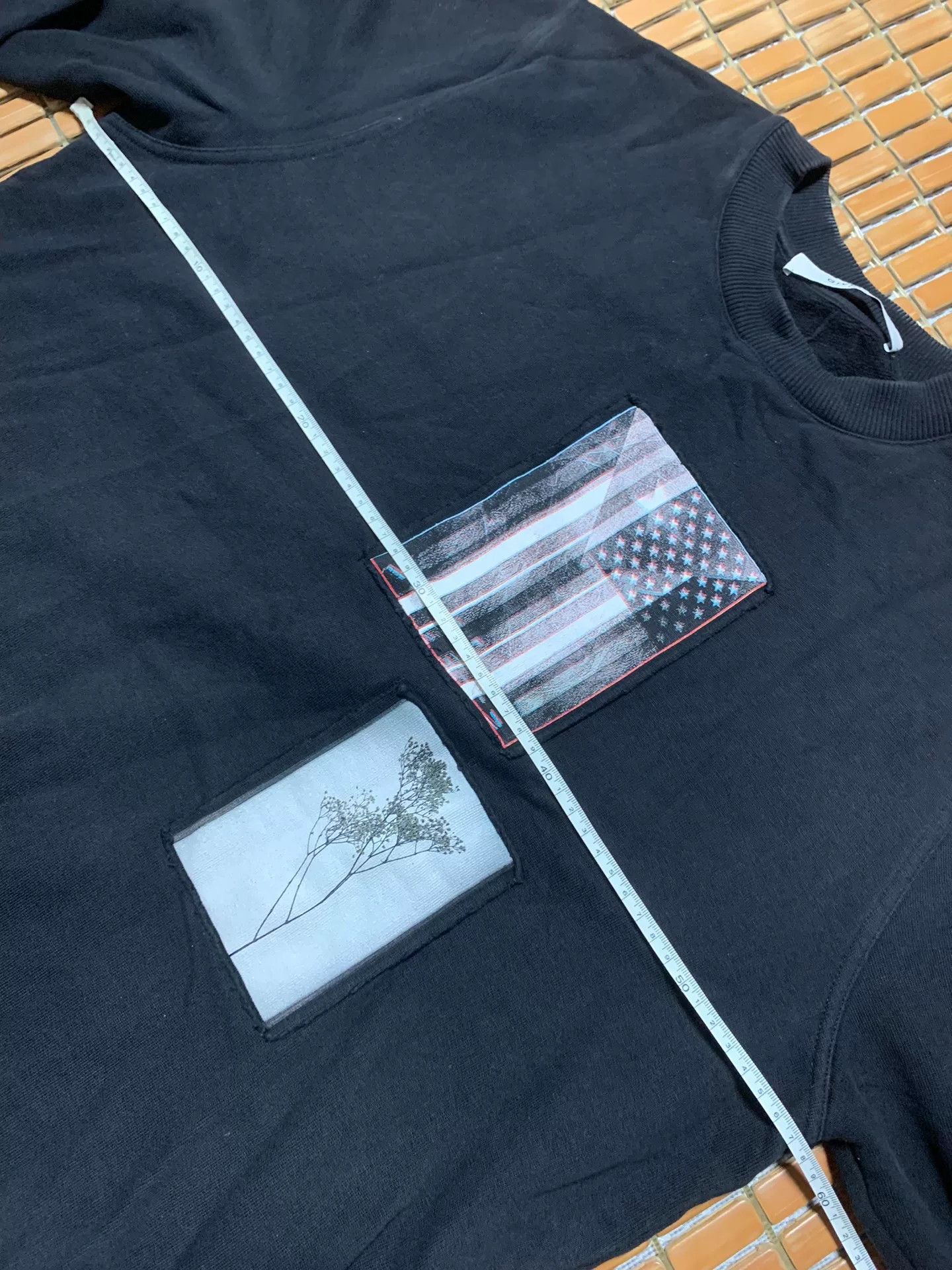 Givenchy Givenchy Montage Flag Patch Sweatshirt Size US M / EU 48-50 / 2 - 7 Thumbnail