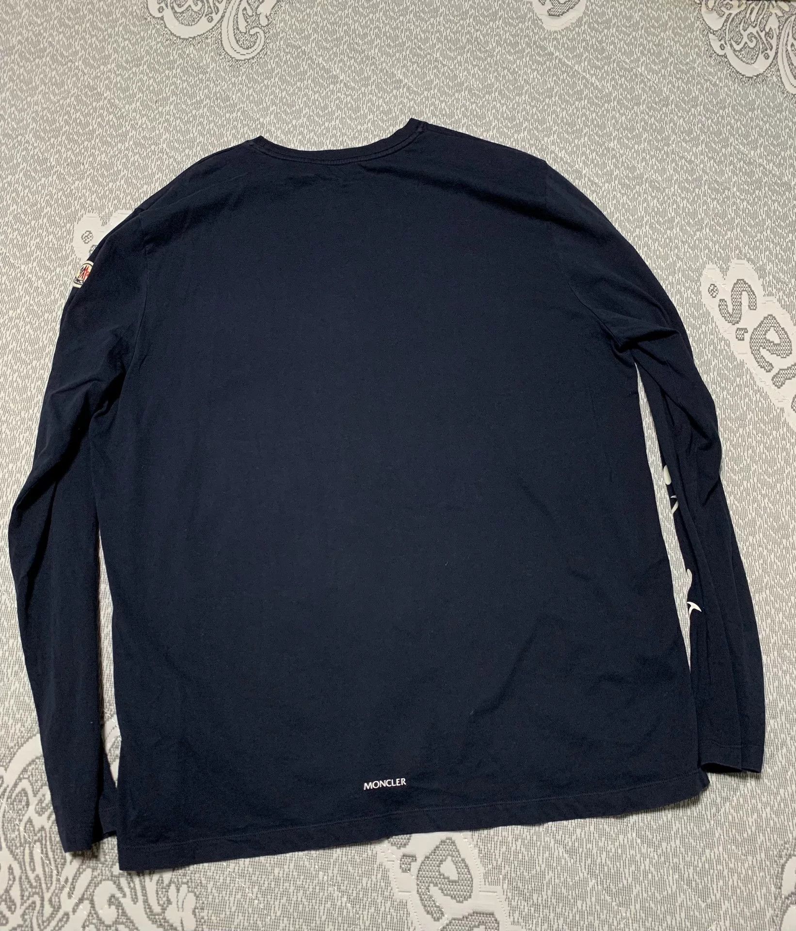 Moncler Moncler Navy Smiley Print Sleeve Sweatshirt Size US XL / EU 56 / 4 - 2 Thumbnail