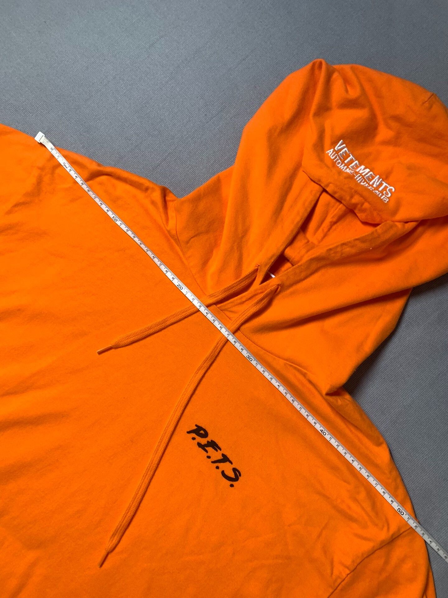 Vetements Vetements P.E.T.S 18SS Orange Hoodie Size US XS / EU 42 / 0 - 7 Thumbnail