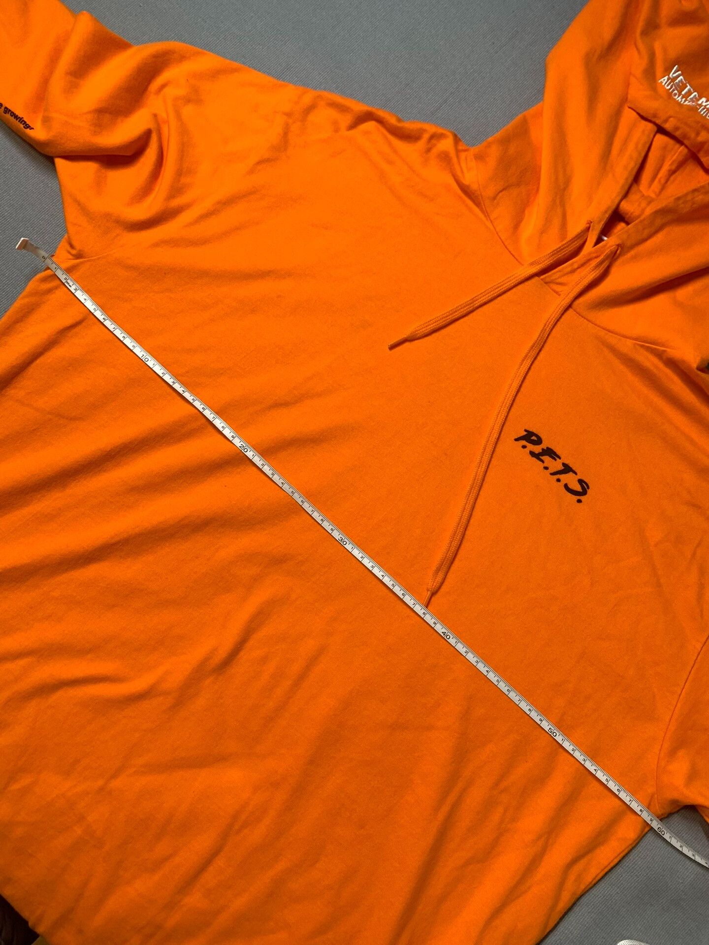 Vetements Vetements P.E.T.S 18SS Orange Hoodie Size US XS / EU 42 / 0 - 8 Thumbnail