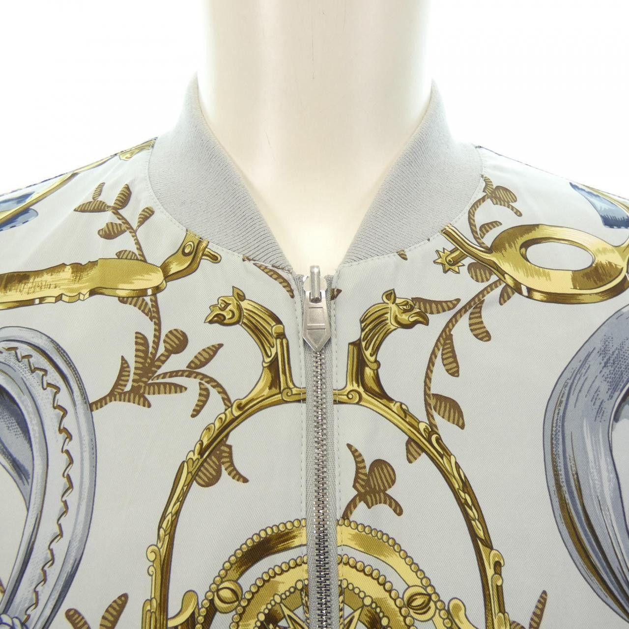 Hermes Hermes Hermes *41—5523 Silk Jacket 48 Textile Outerwear DUTY FREE for USA Size ONE SIZE - 5 Thumbnail