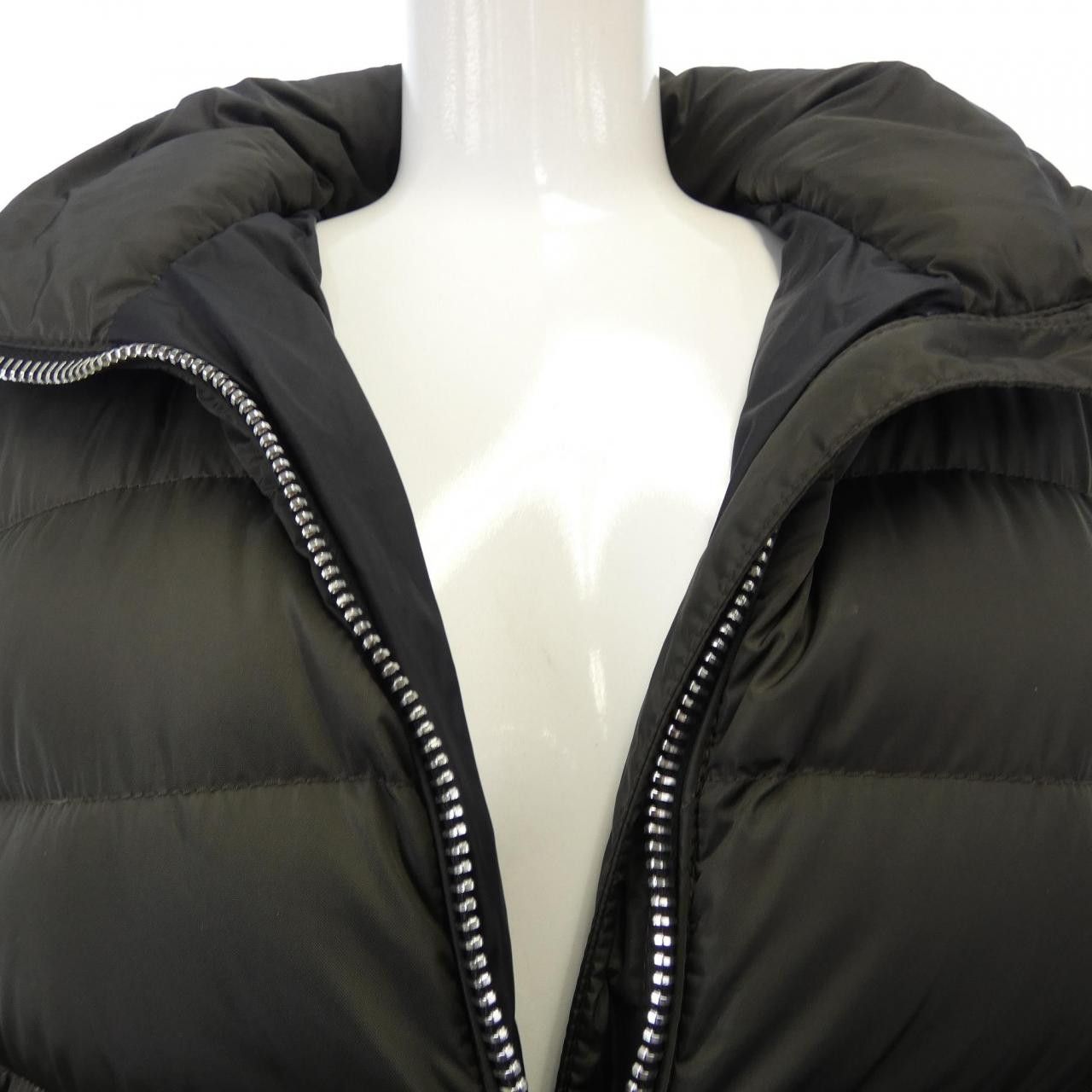Moncler Moncler Moncler OROPHIN Down Coat Textile Outerwear OROPHIN DUTY FREE for USA Size ONE SIZE - 7 Thumbnail