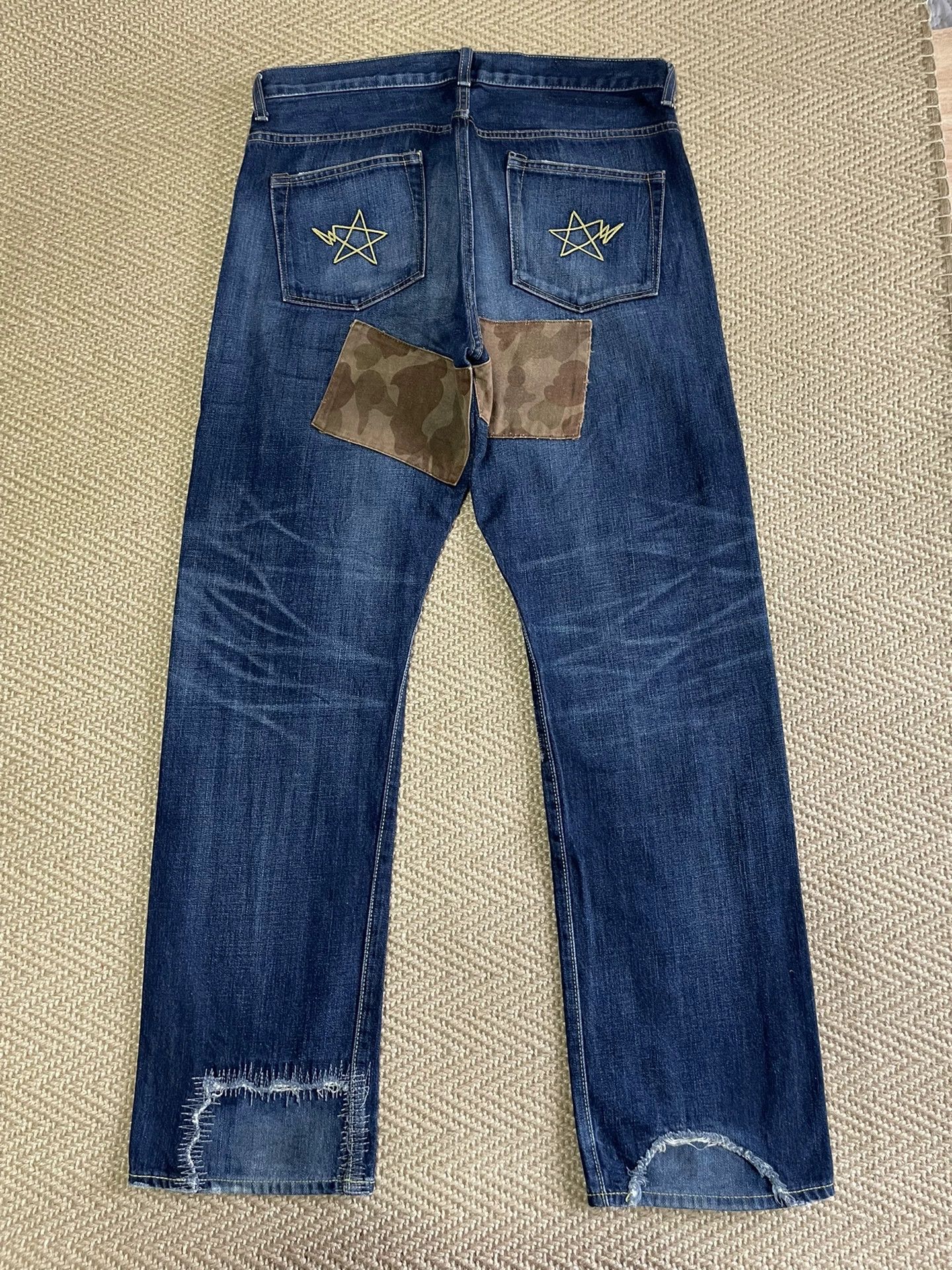 Bape BAPE Camo Distressed Denim Pants Size US 26 / EU 42 - 2 Thumbnail