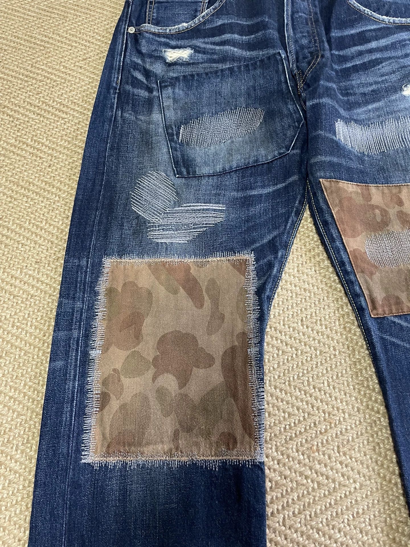 Bape BAPE Camo Distressed Denim Pants Size US 26 / EU 42 - 4 Thumbnail