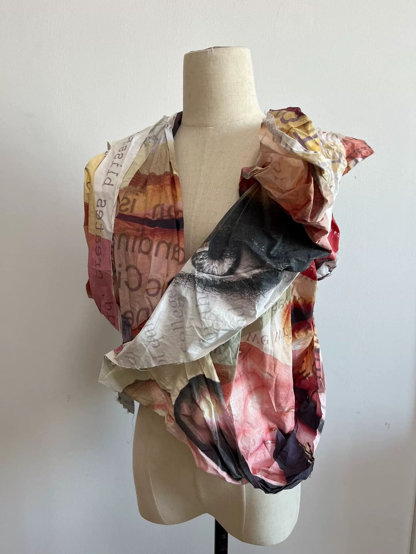 Nozomi Ishiguro Nozomi Ishiguro 2013SS Asymmetrical Portrait Top Size S / US 4 / IT 40 - 6 Thumbnail