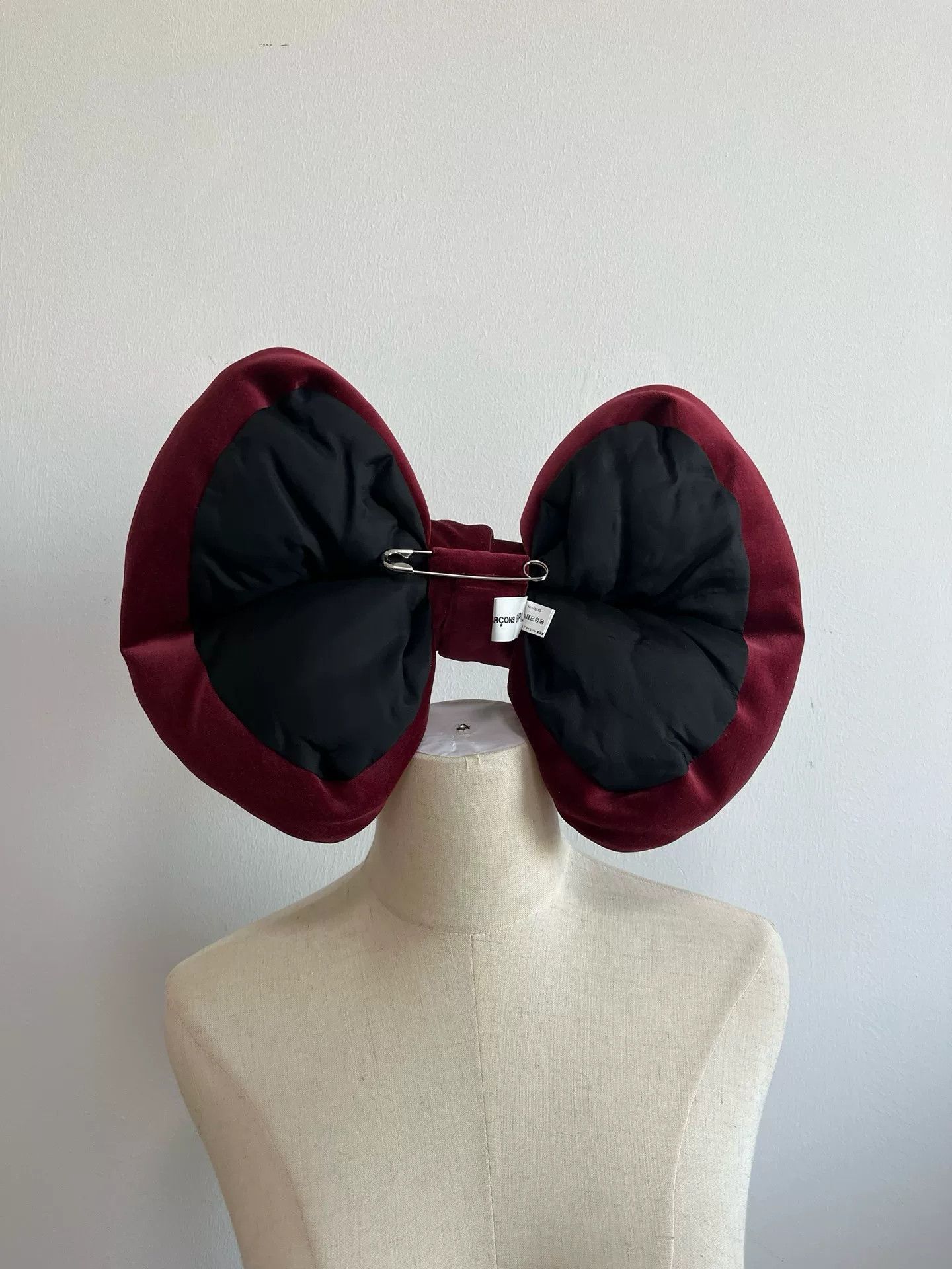Comme des Garcons Comme des Garçons Girl Large Bow Brooch Size ONE SIZE - 6 Thumbnail