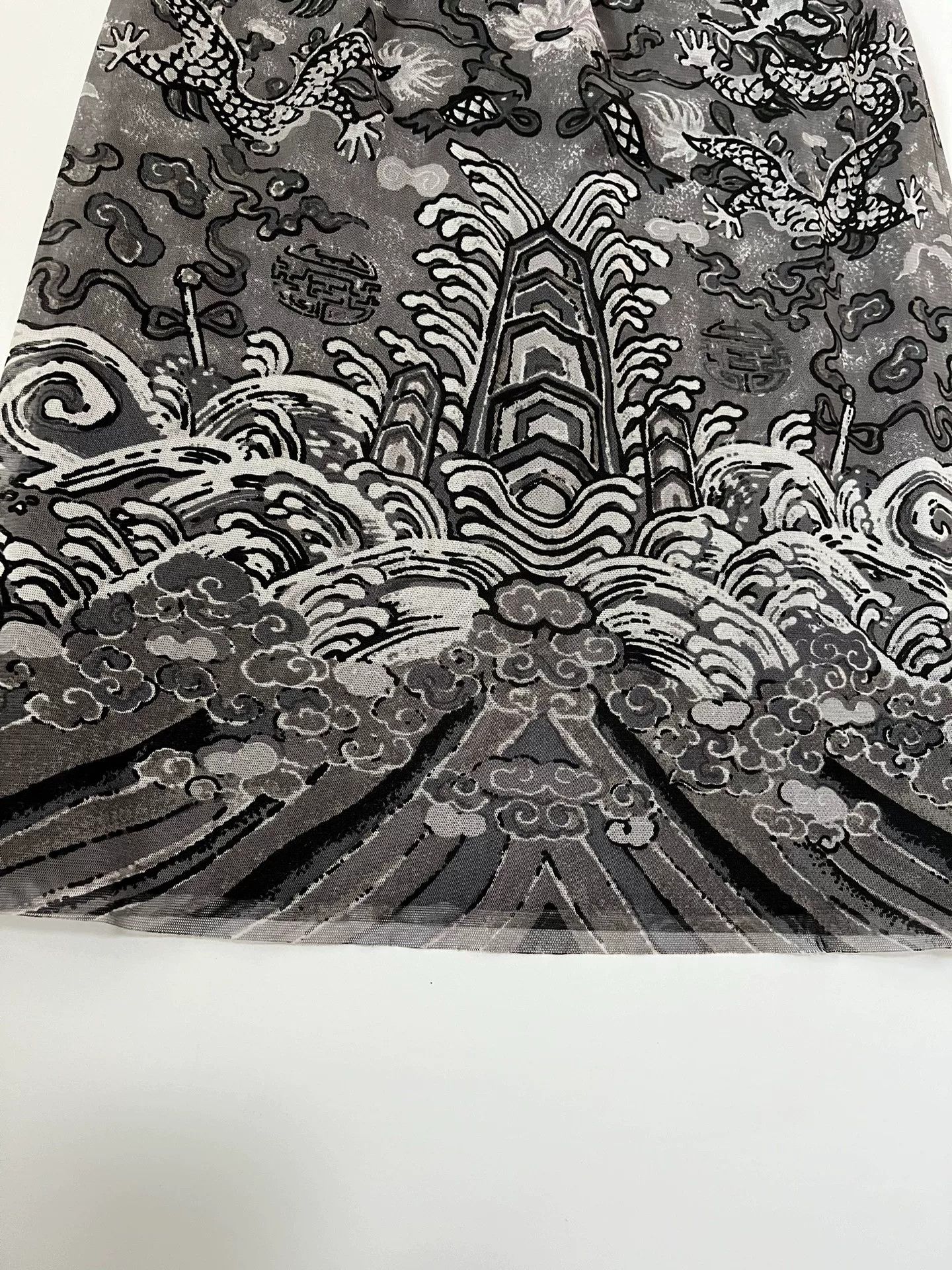 Vivienne Tam Vivienne Tam Dragon Print Mesh Skirt Size 28" / US 6 / IT 42 - 3 Thumbnail