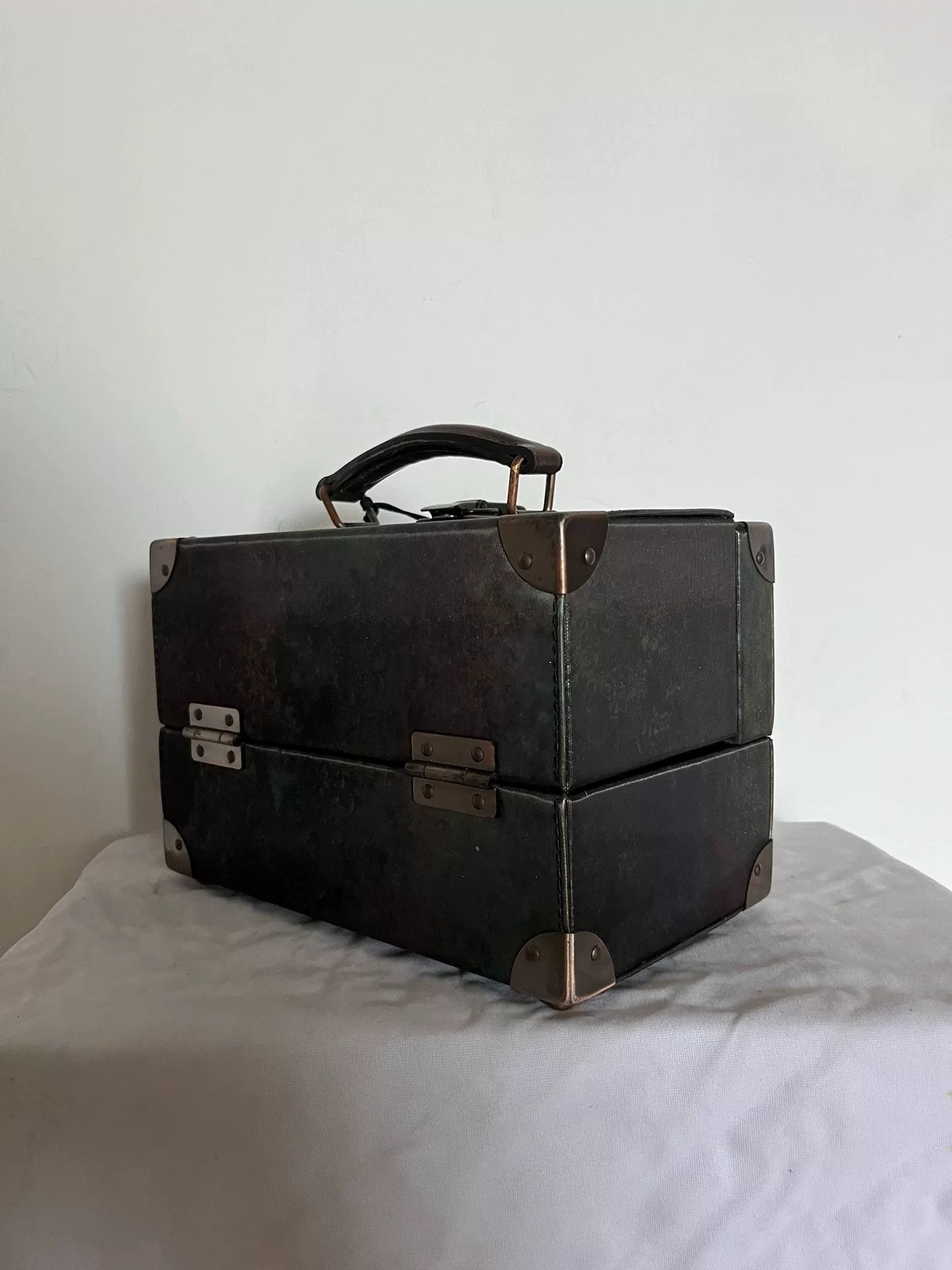 Jean Paul Gaultier Jean Paul Gaultier Vanity Makeup Case Size ONE SIZE - 9 Thumbnail