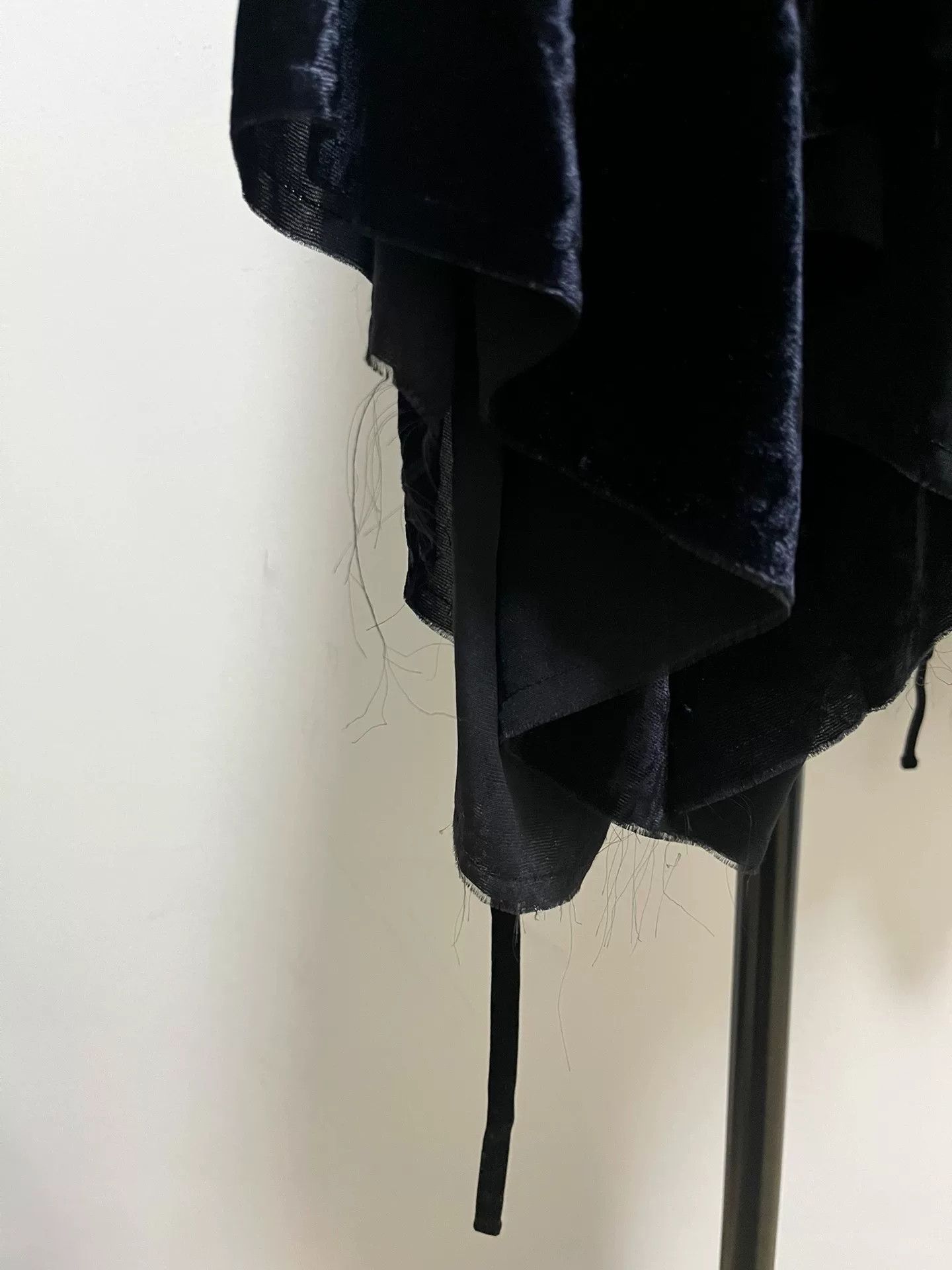 Comme des Garcons Comme des Garçons Tricot Velvet Panel Skirt Size 32" / US 10 / IT 46 - 7 Thumbnail