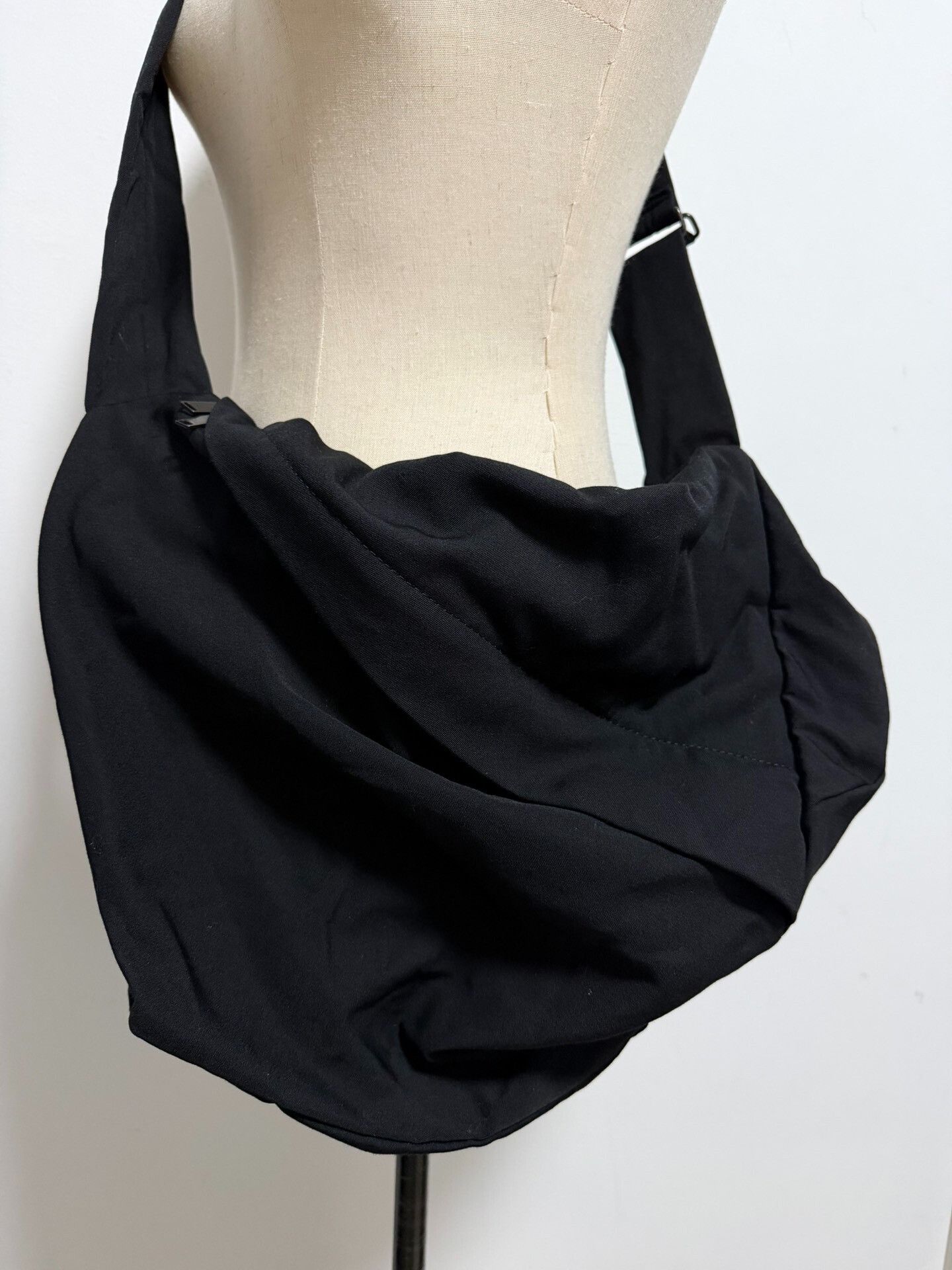 Y's Yohji Yamamoto Y's Wool Crossbody Bag Size ONE SIZE - 2 Thumbnail