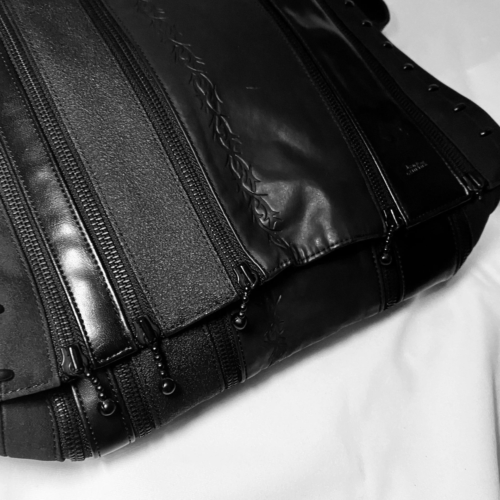 Jean Paul Gaultier Jean Paul Gaultier Dragon Deconstructed Crossbody Size ONE SIZE - 2 Thumbnail