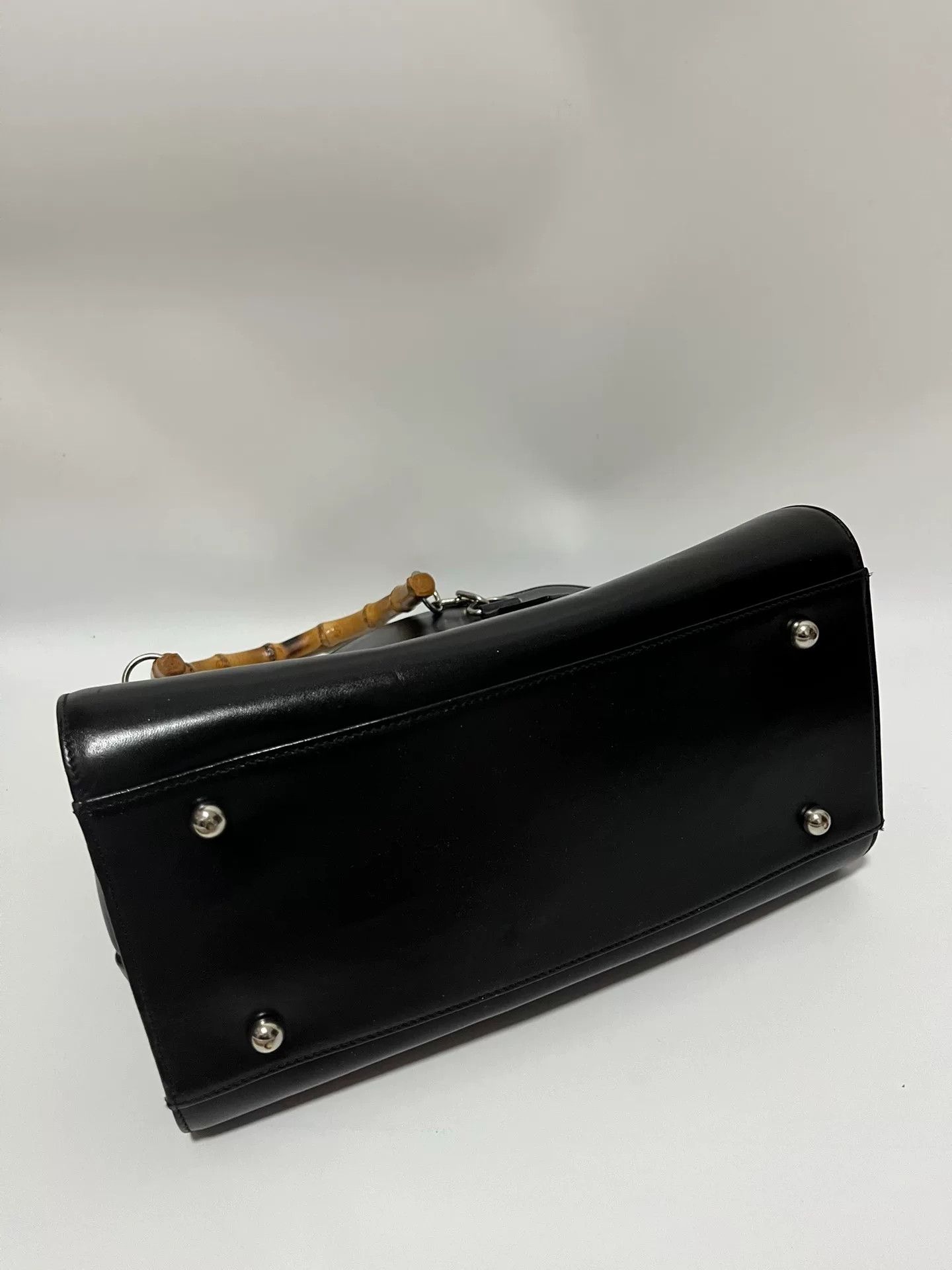 Comme des Garcons Comme des Garcons Bamboo Handle Leather Bag Size ONE SIZE - 8 Thumbnail