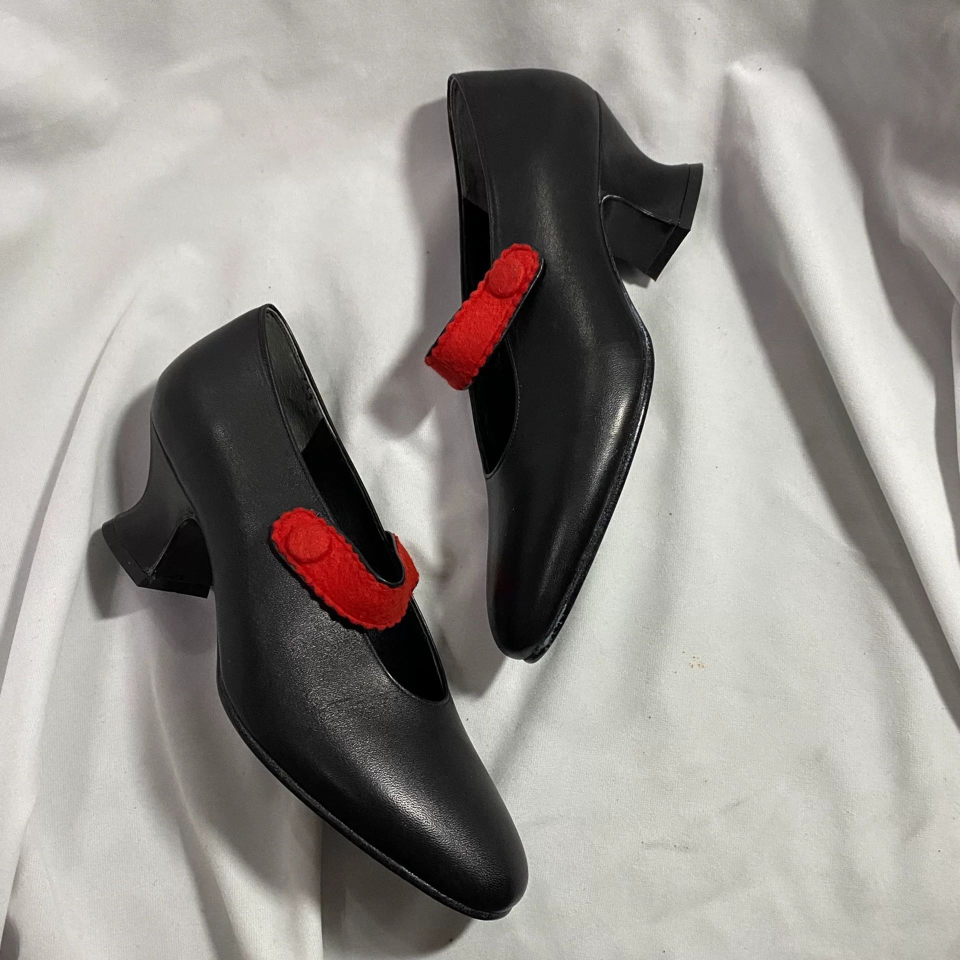 Comme des Garcons Comme des Garçons Mary Jane Leather Kitten Heels Size US 5 / IT 35 - 2 Thumbnail