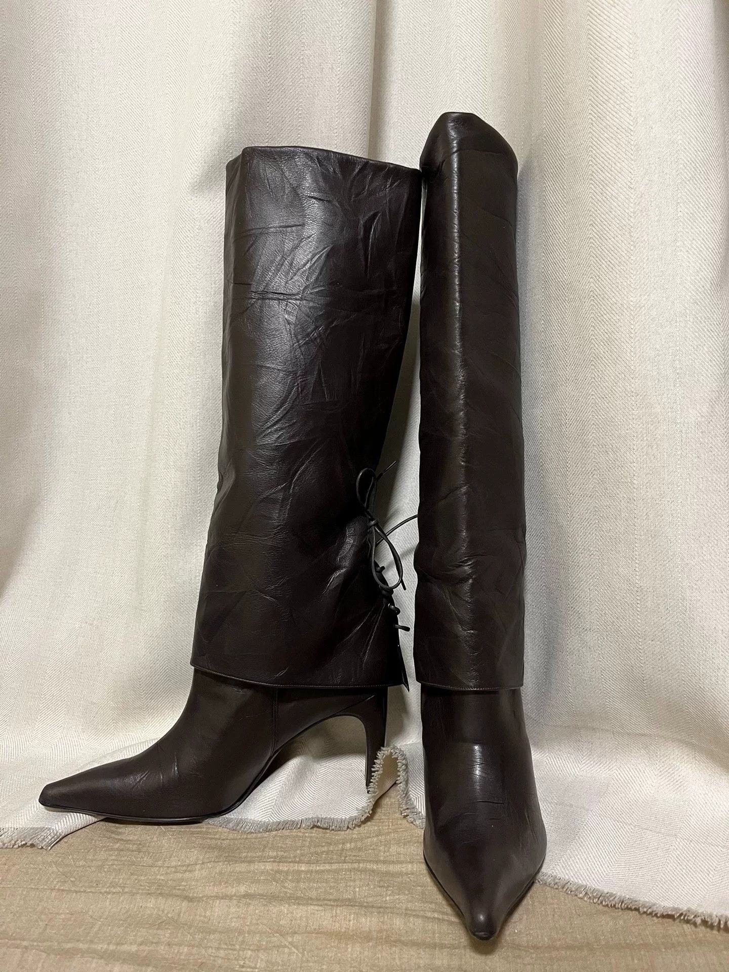 Alfredo Bannister alfredoBANNISTER Knee-High Leather Heel Boots Size US 8 / IT 38 - 2 Thumbnail