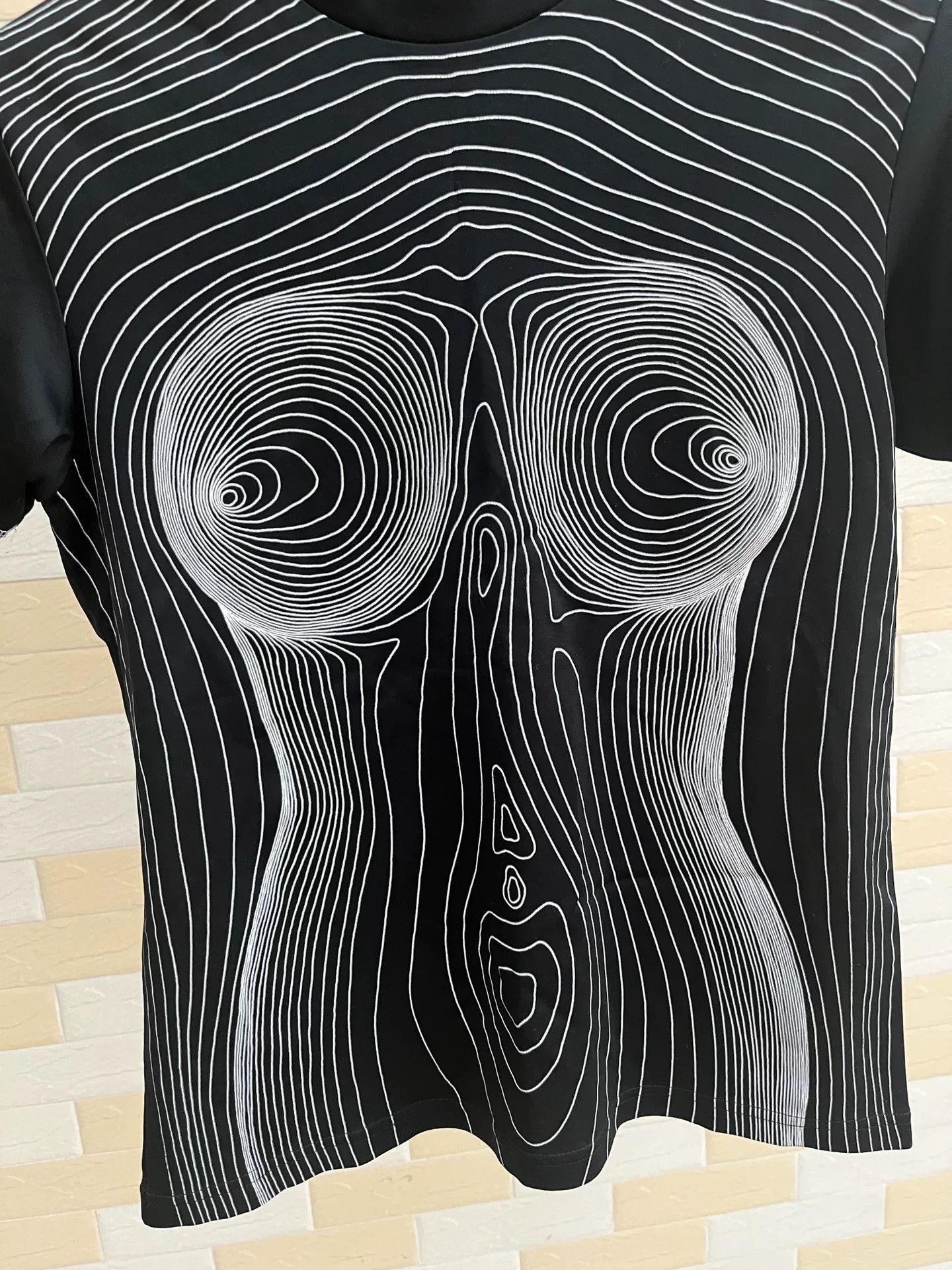 Fotus FOTUS Female Body 3D Print T-shirt Size M / US 6-8 / IT 42-44 - 4 Thumbnail