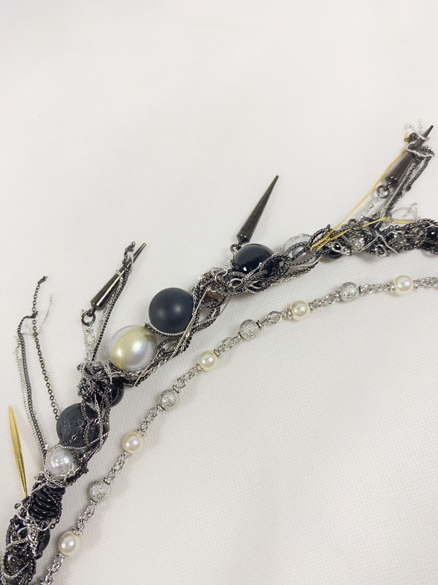 Gunda Gunda Beaded Tassel Adjustable Bracelet Size ONE SIZE - 7 Thumbnail
