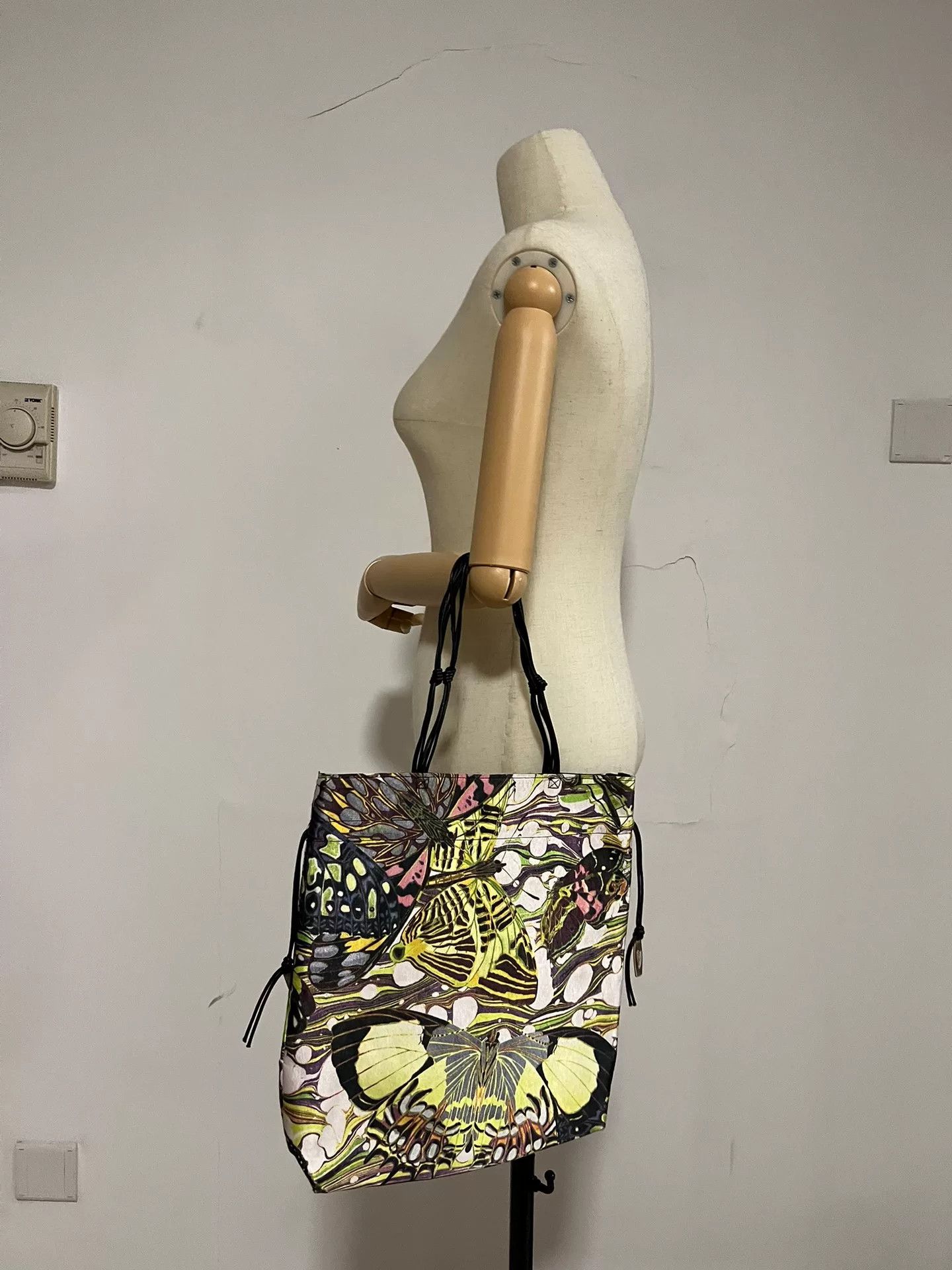 Jean Paul Gaultier Jean Paul Gaultier Butterfly Drawstring Handbag Size ONE SIZE - 2 Thumbnail