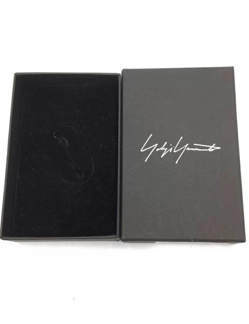 Yohji Yamamoto Yohji Yamamoto Brooch Size ONE SIZE - 3 Thumbnail