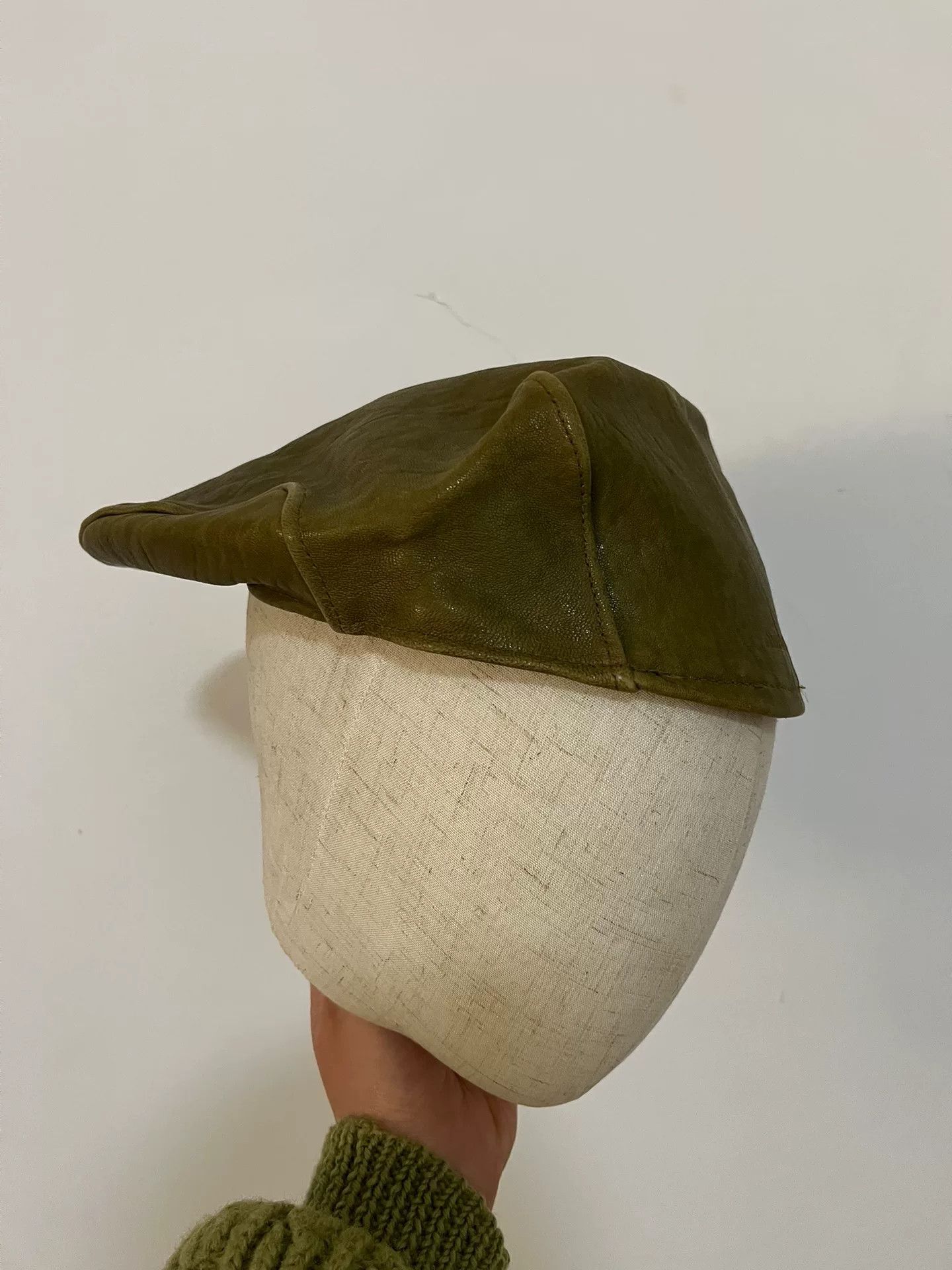 Miu Miu Miu Miu Leather Beret Size ONE SIZE - 7 Thumbnail