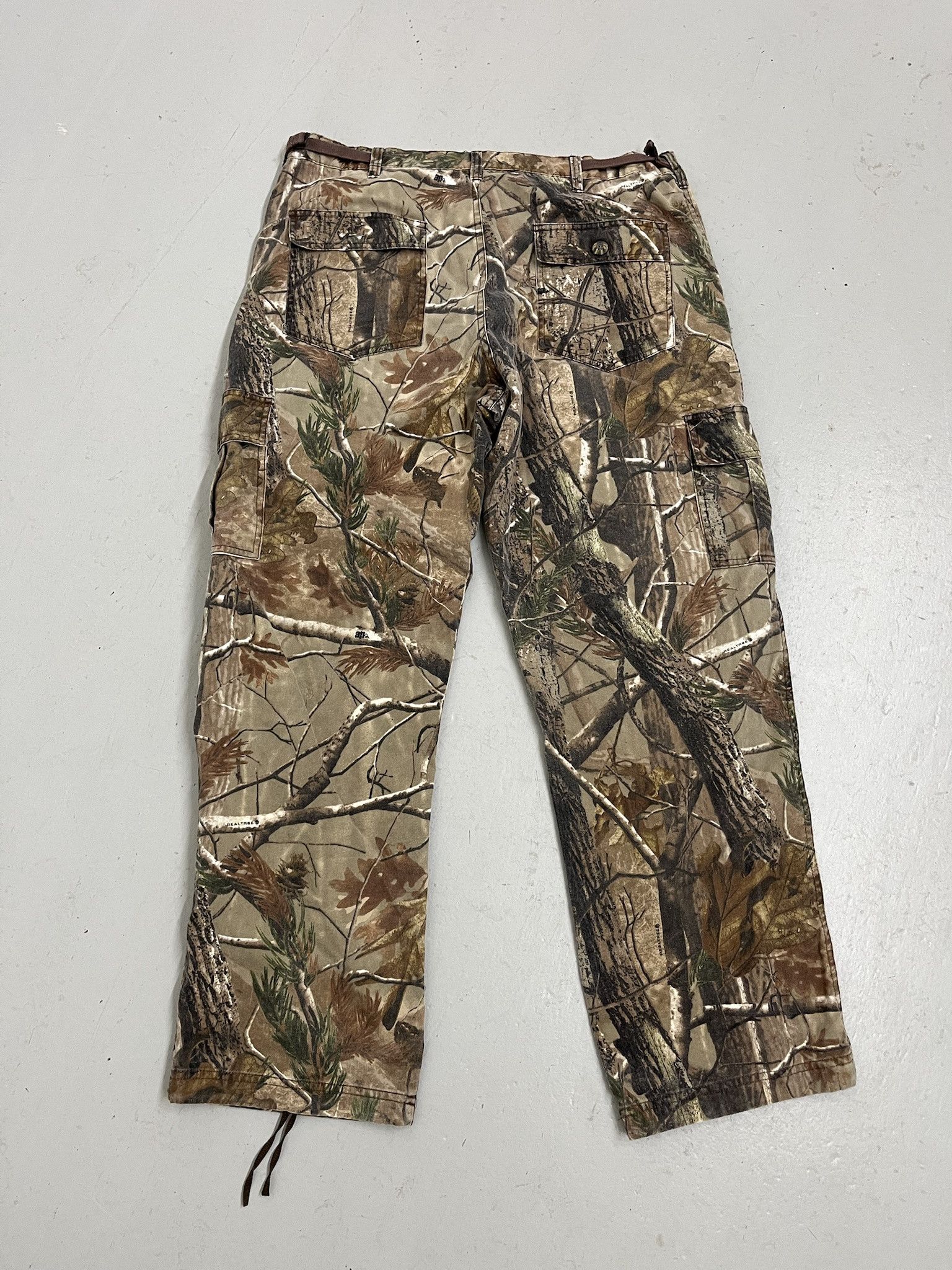Vintage Vintage Realtree Camo Cargo Pants Size 38 Size US 38 / EU 54 - 3 Thumbnail