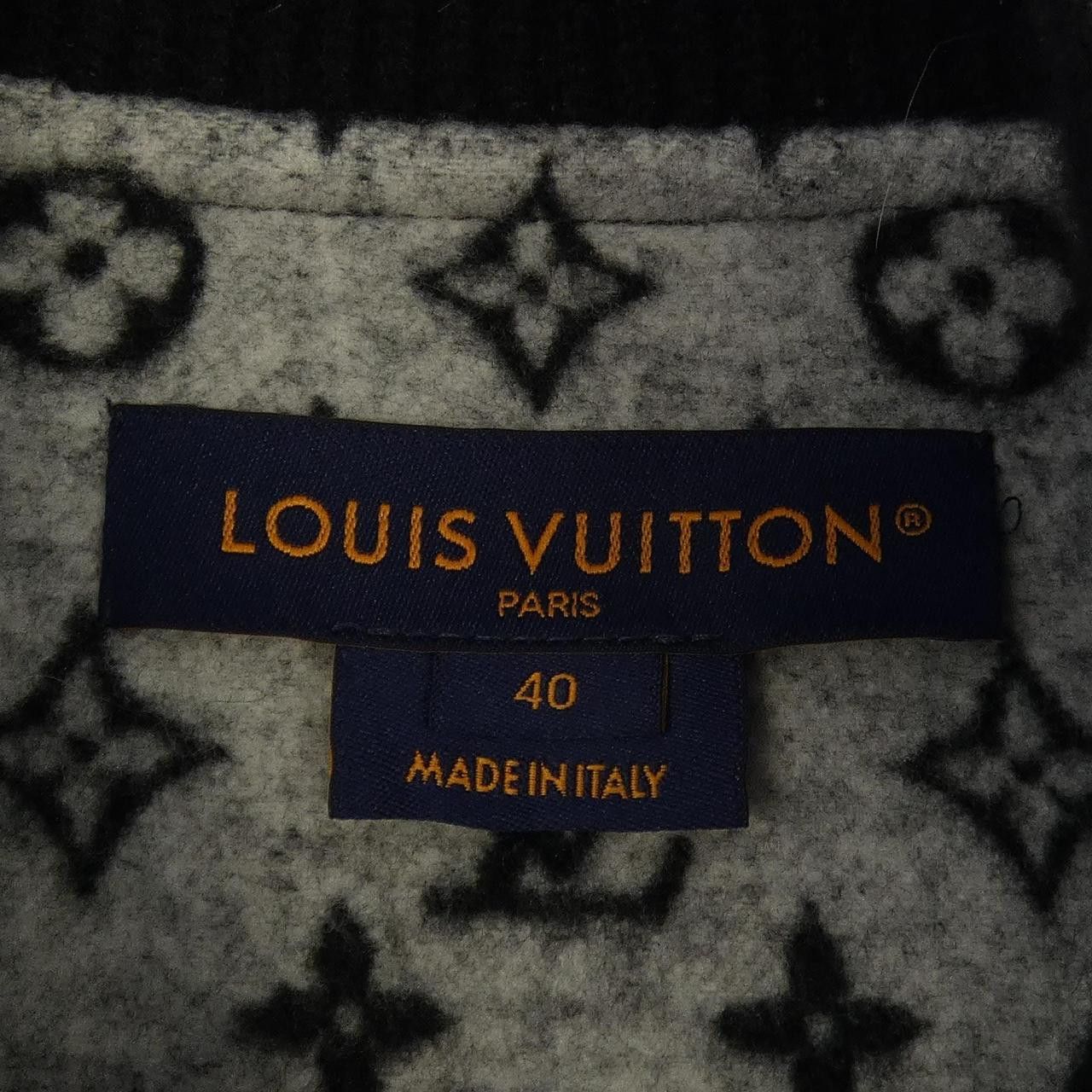 Louis Vuitton Louis Vuitton Louis Vuitton Sleeveless Check Bomber Jacket Cashmere Blend Vest Textile Outerwear FTVE62B09 DUTY FREE for USA Size ONE SIZE - 4 Thumbnail